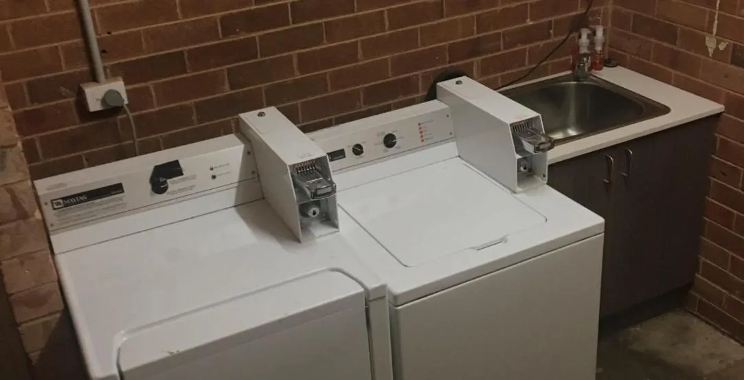 laundry in Across Country Motor Inn