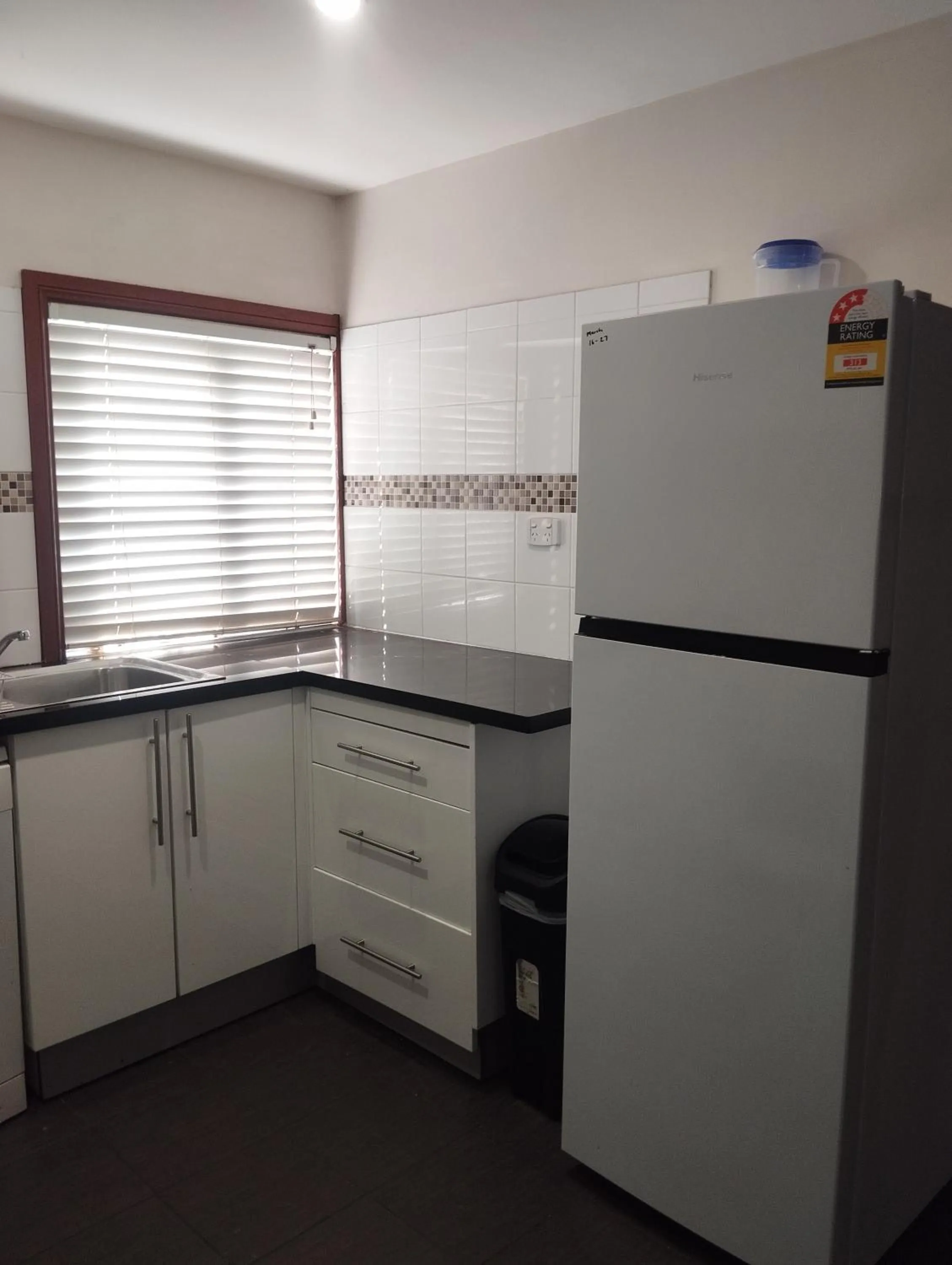 Across Country Motor Inn