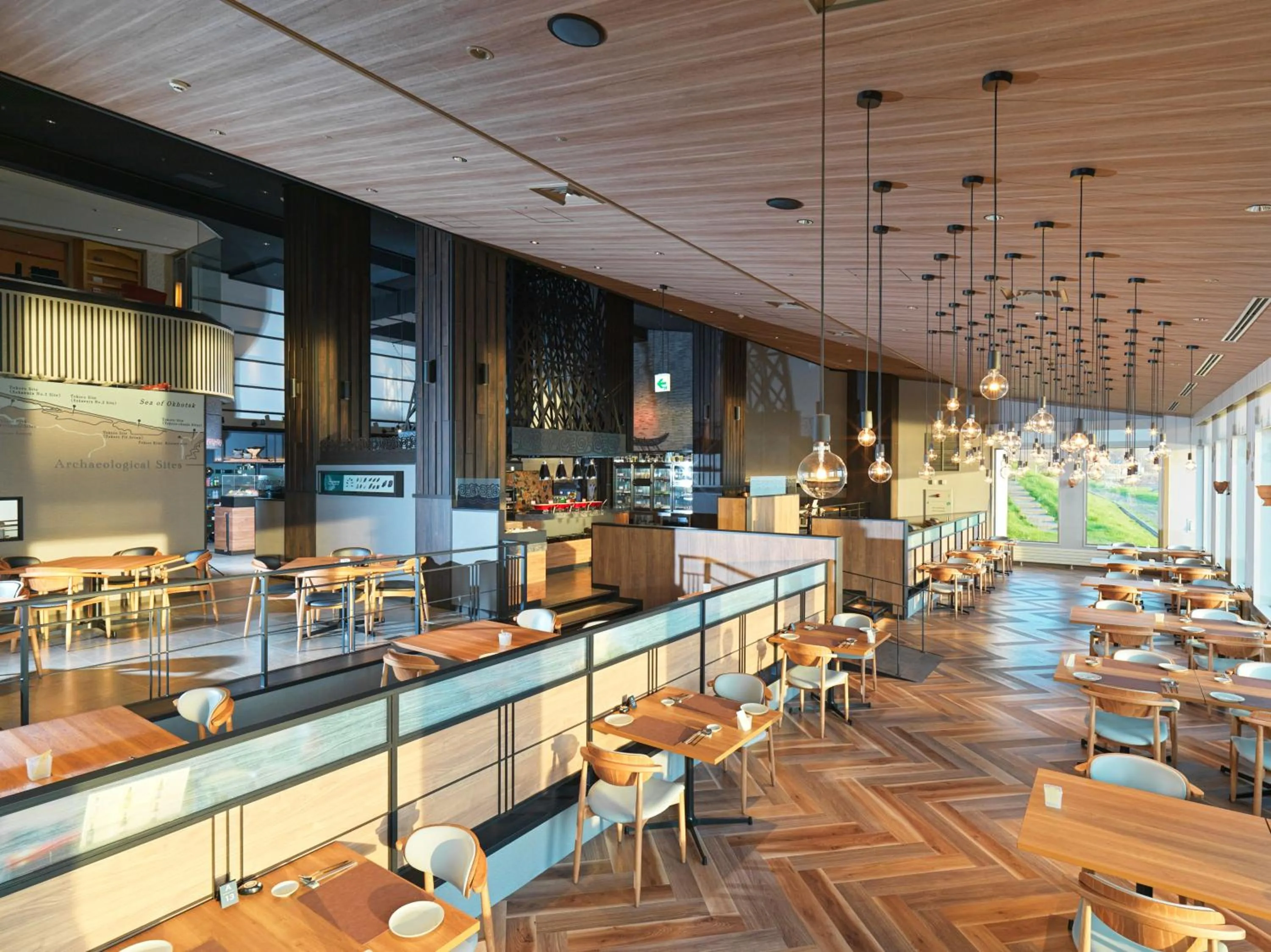 Restaurant/places to eat in Lake Saroma Tsuruga Resort