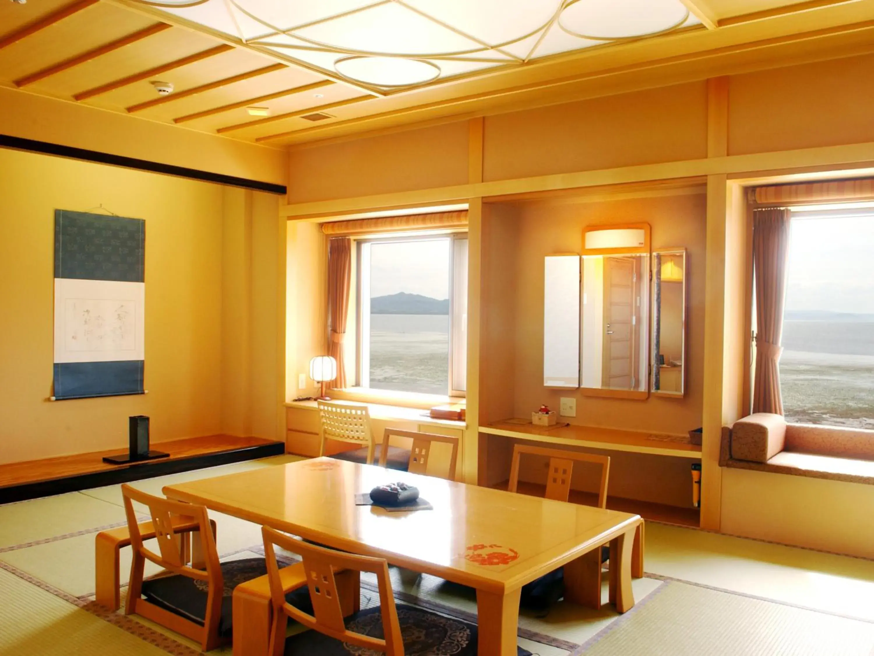 Photo of the whole room in Lake Saroma Tsuruga Resort Photo of the whole room in Lake Saroma Tsuruga Resort