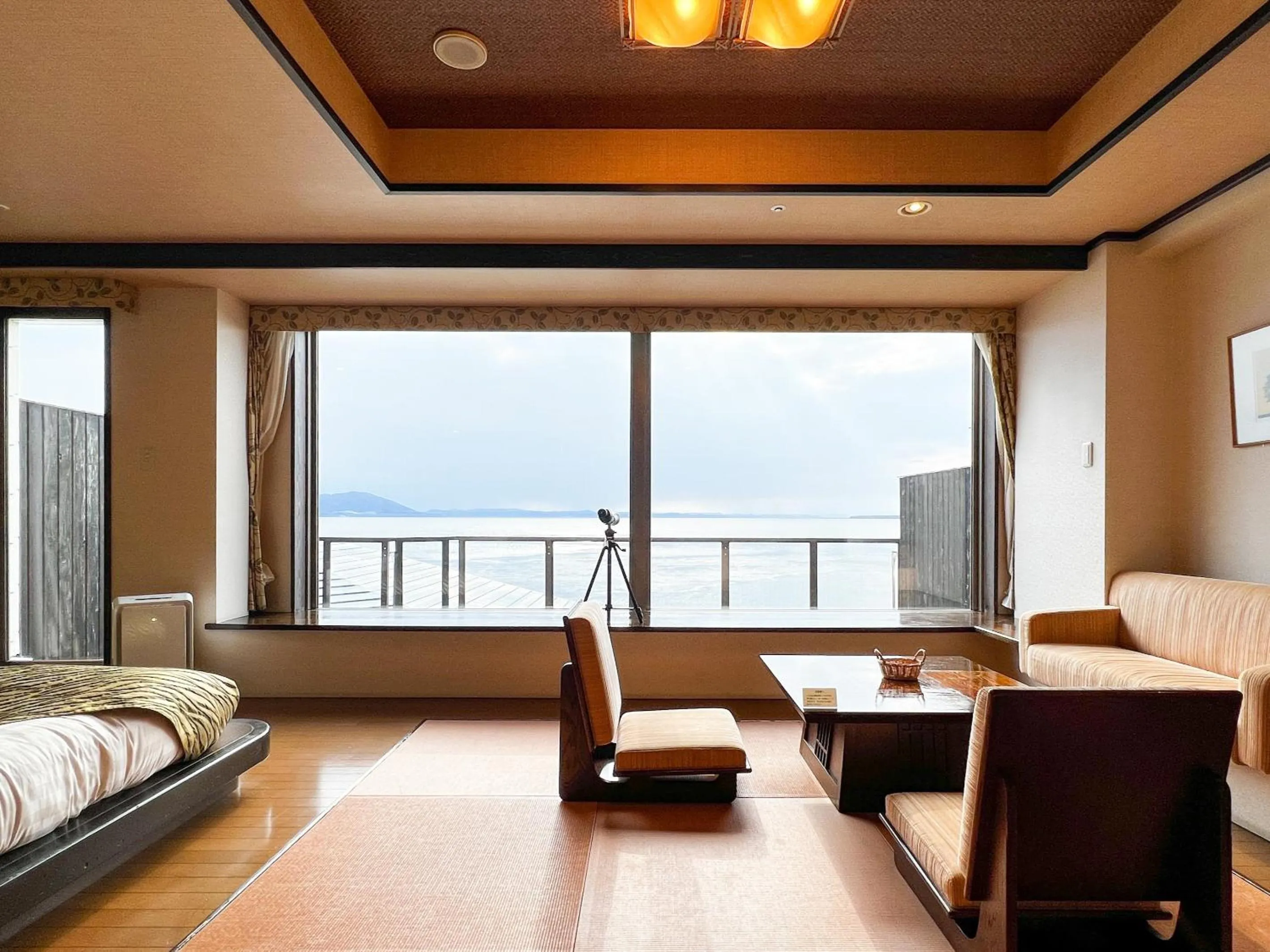 Photo of the whole room, Bed in Lake Saroma Tsuruga Resort