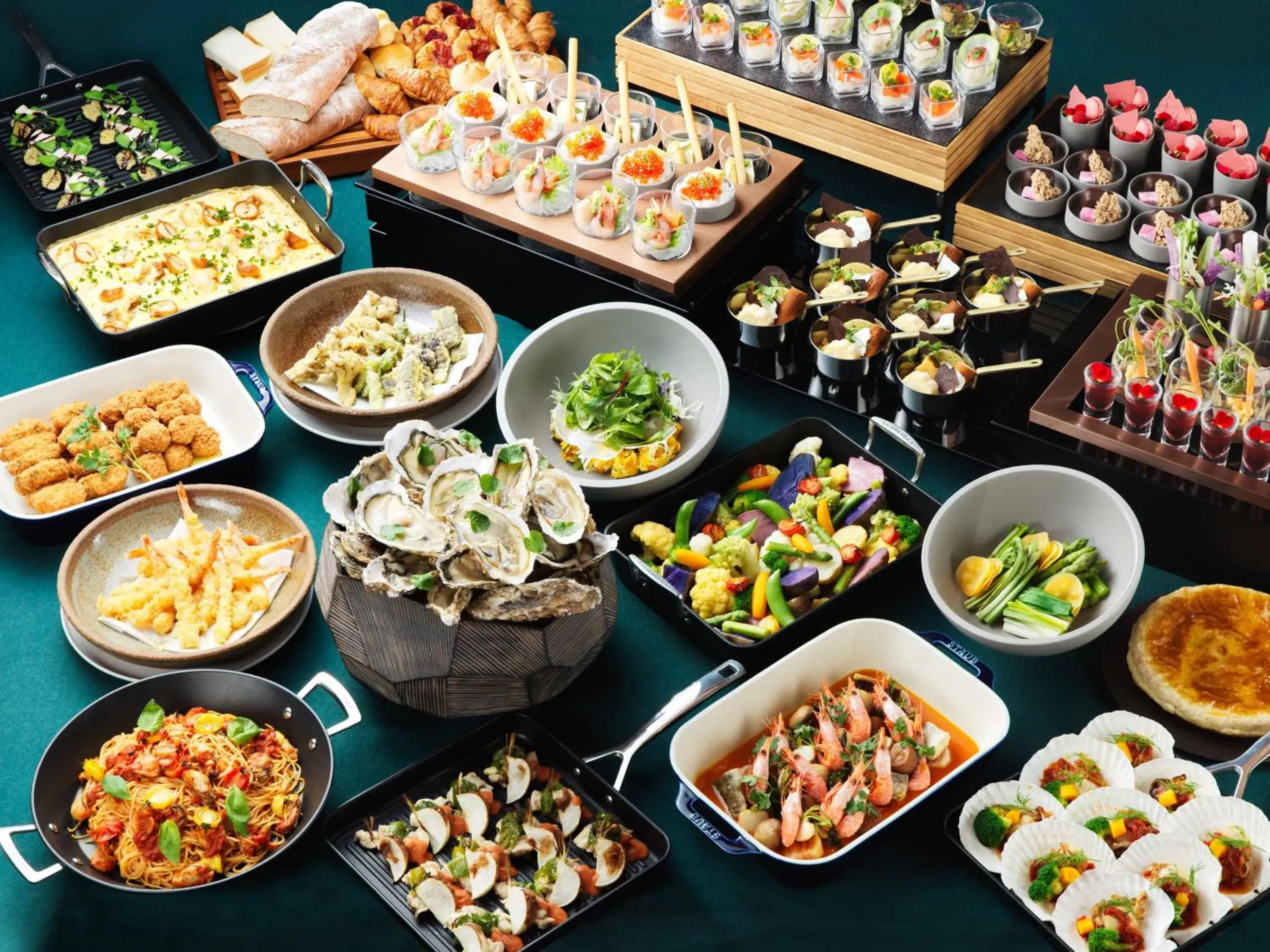 Restaurant/places to eat in Lake Saroma Tsuruga Resort Restaurant/places to eat in Lake Saroma Tsuruga Resort