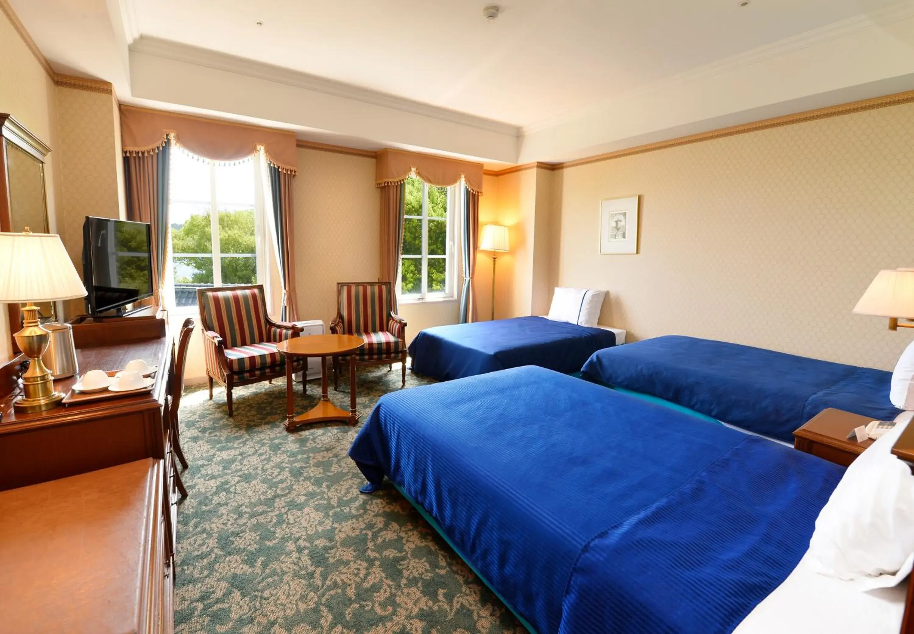 Photo of the whole room, Bed in Hotel Den Haag Huis Ten Bosch Photo of the whole room, Bed in Hotel Den Haag Huis Ten Bosch