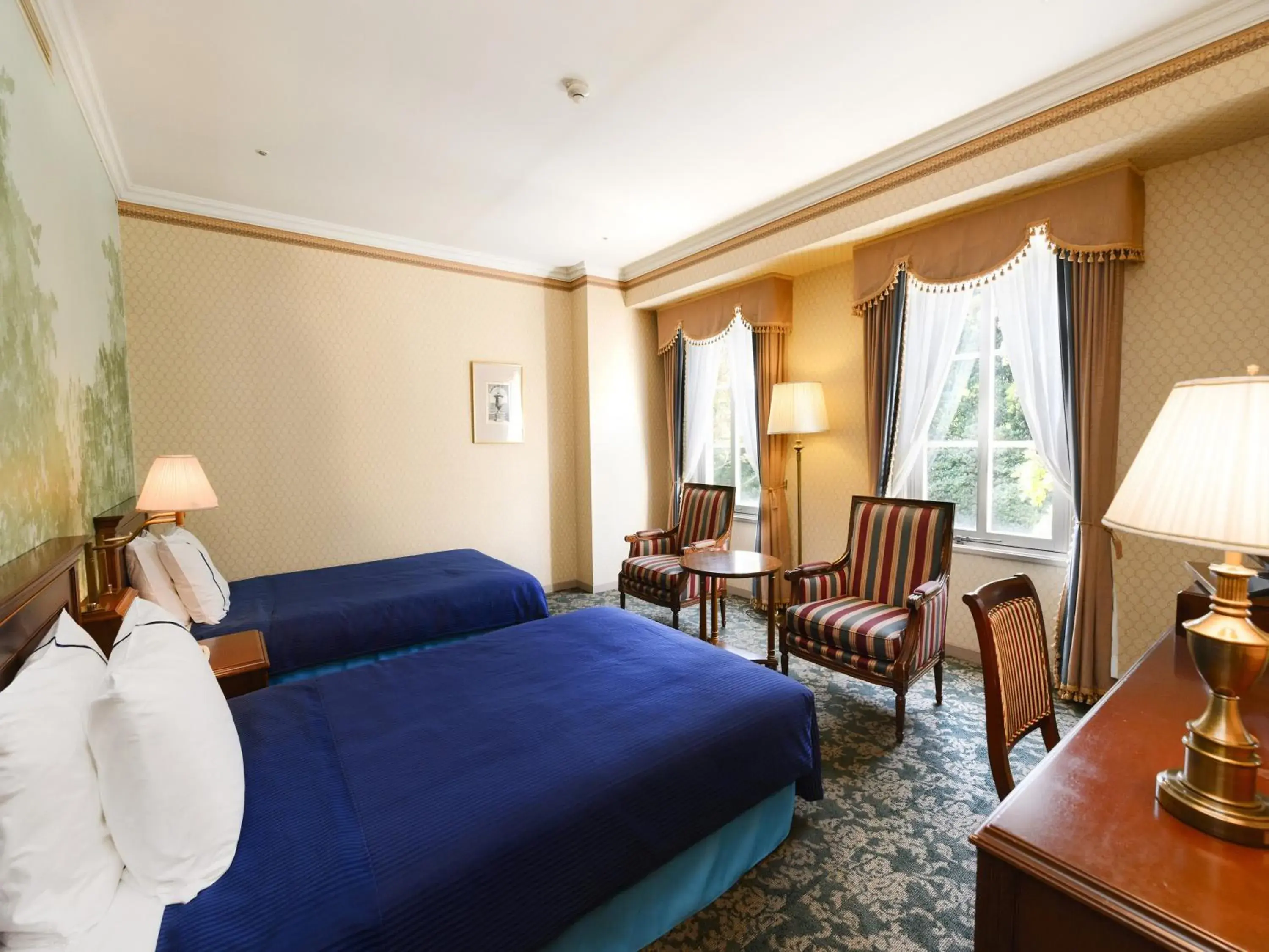 Photo of the whole room, Bed in Hotel Den Haag Huis Ten Bosch Photo of the whole room, Bed in Hotel Den Haag Huis Ten Bosch