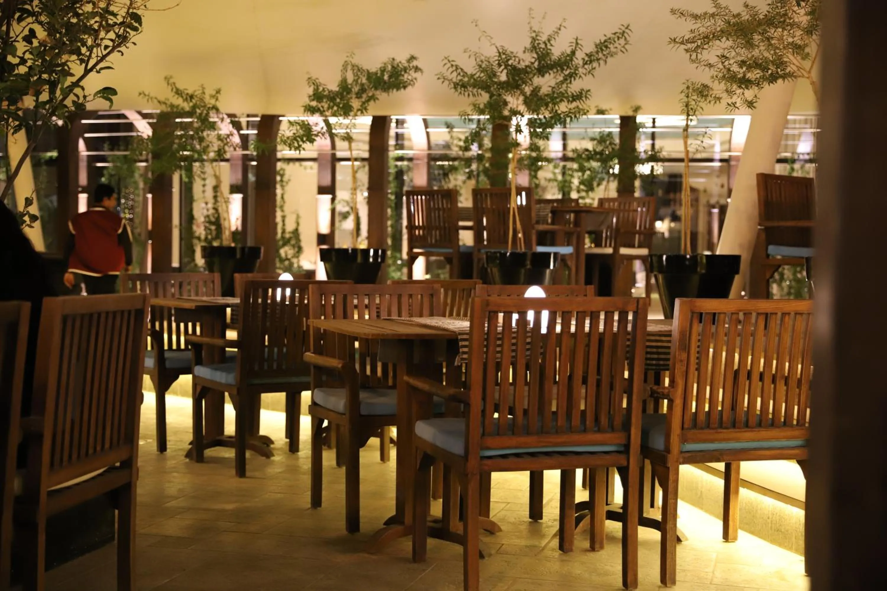 Restaurant/places to eat in Somewhere Hotel Al Ahsa