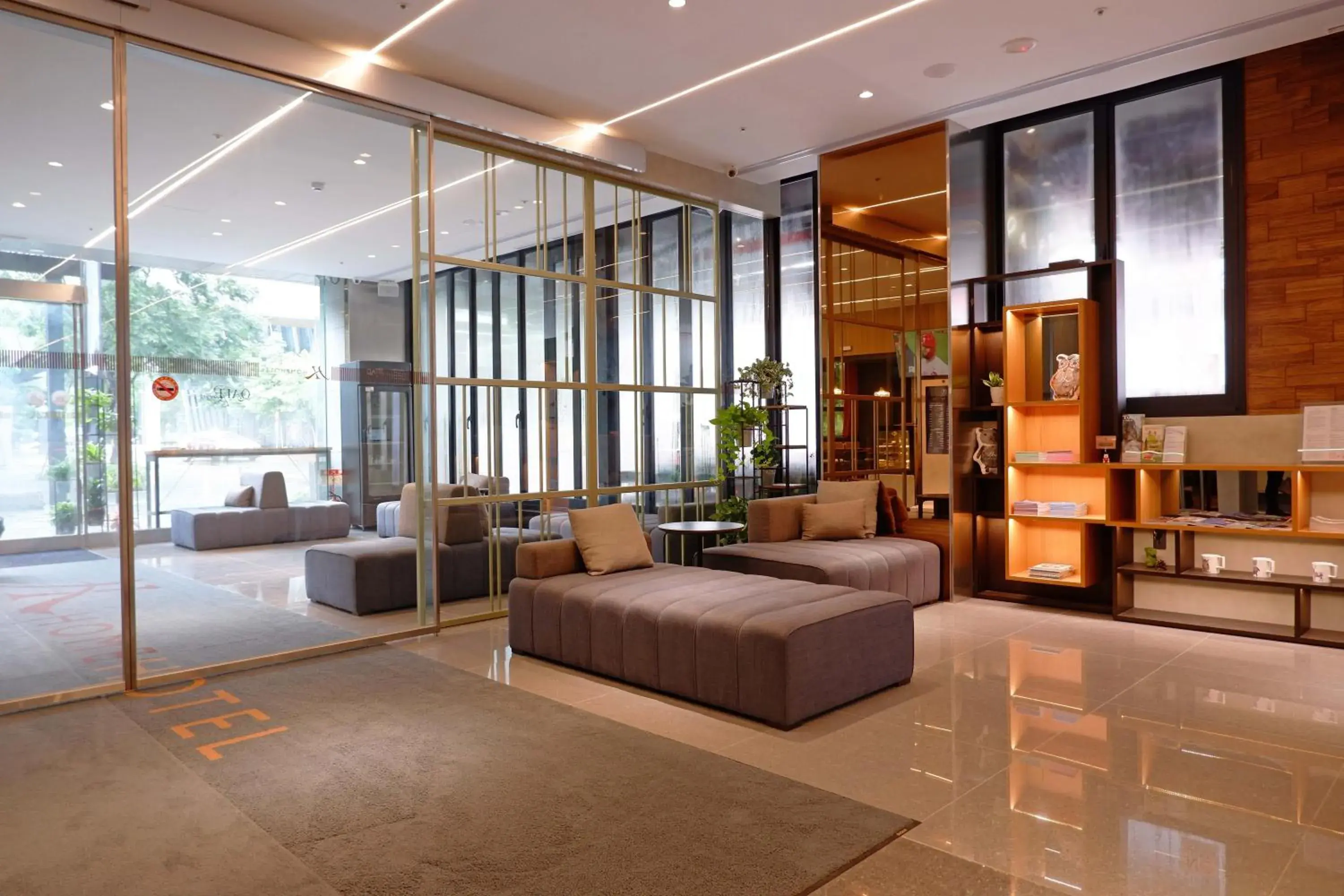 Lobby or reception in Home Hotel Lobby or reception in Home Hotel
