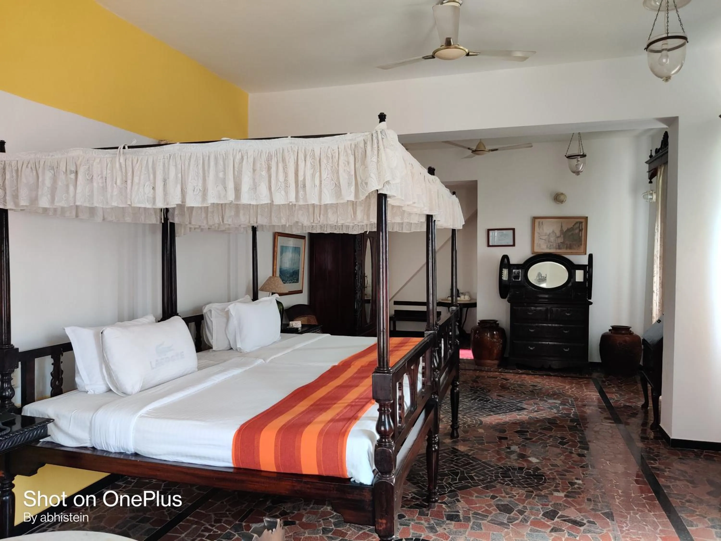 Bed in WelcomHeritage Panjim Inn