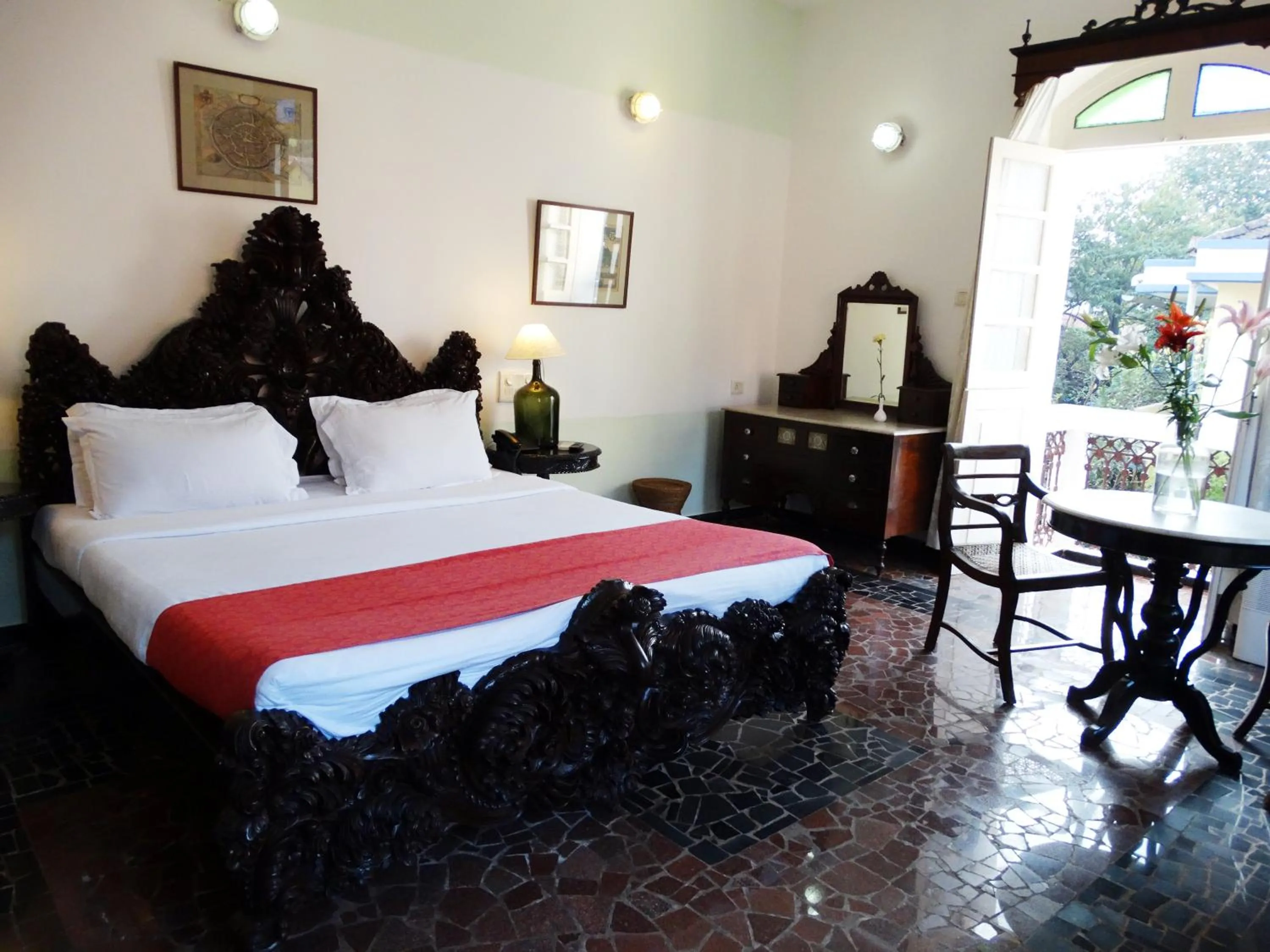 Mountain view, Bed in WelcomHeritage Panjim Inn