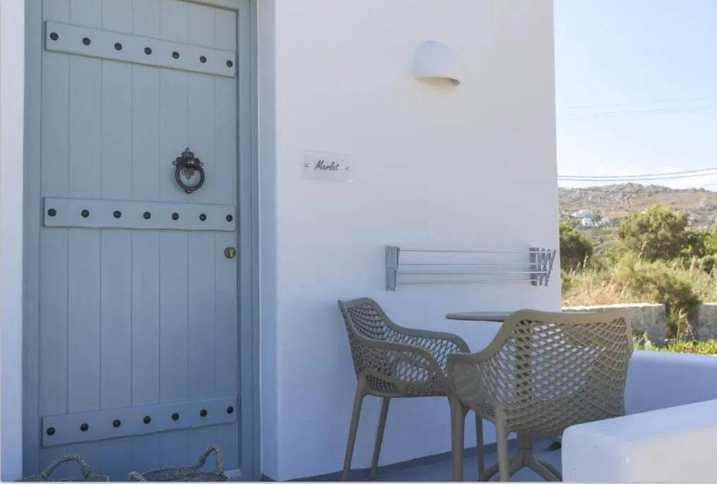 Medusa Beach Resort & Suites