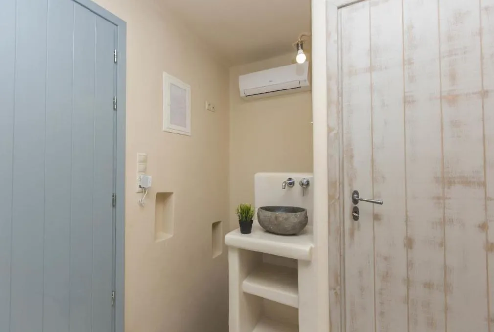 Medusa Beach Resort & Suites