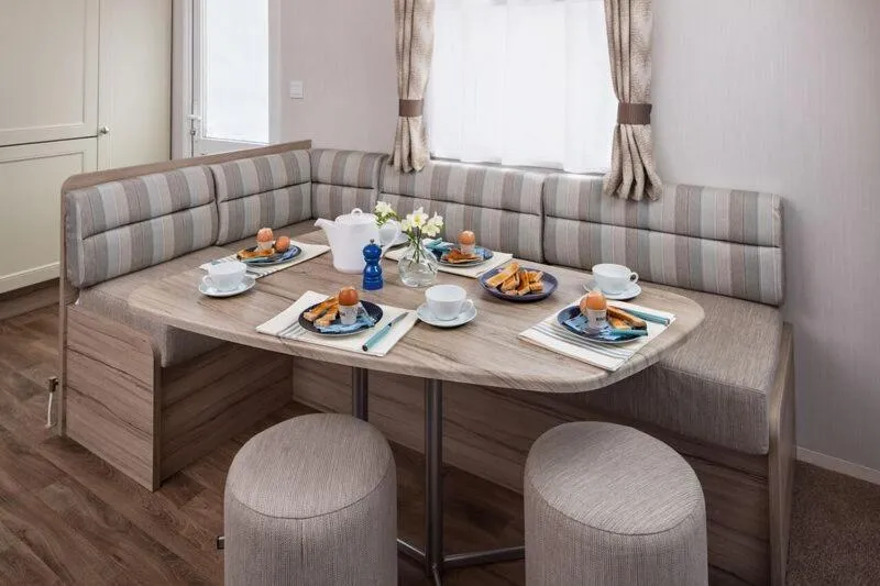 Dining area in Sunnyglen Holiday Park