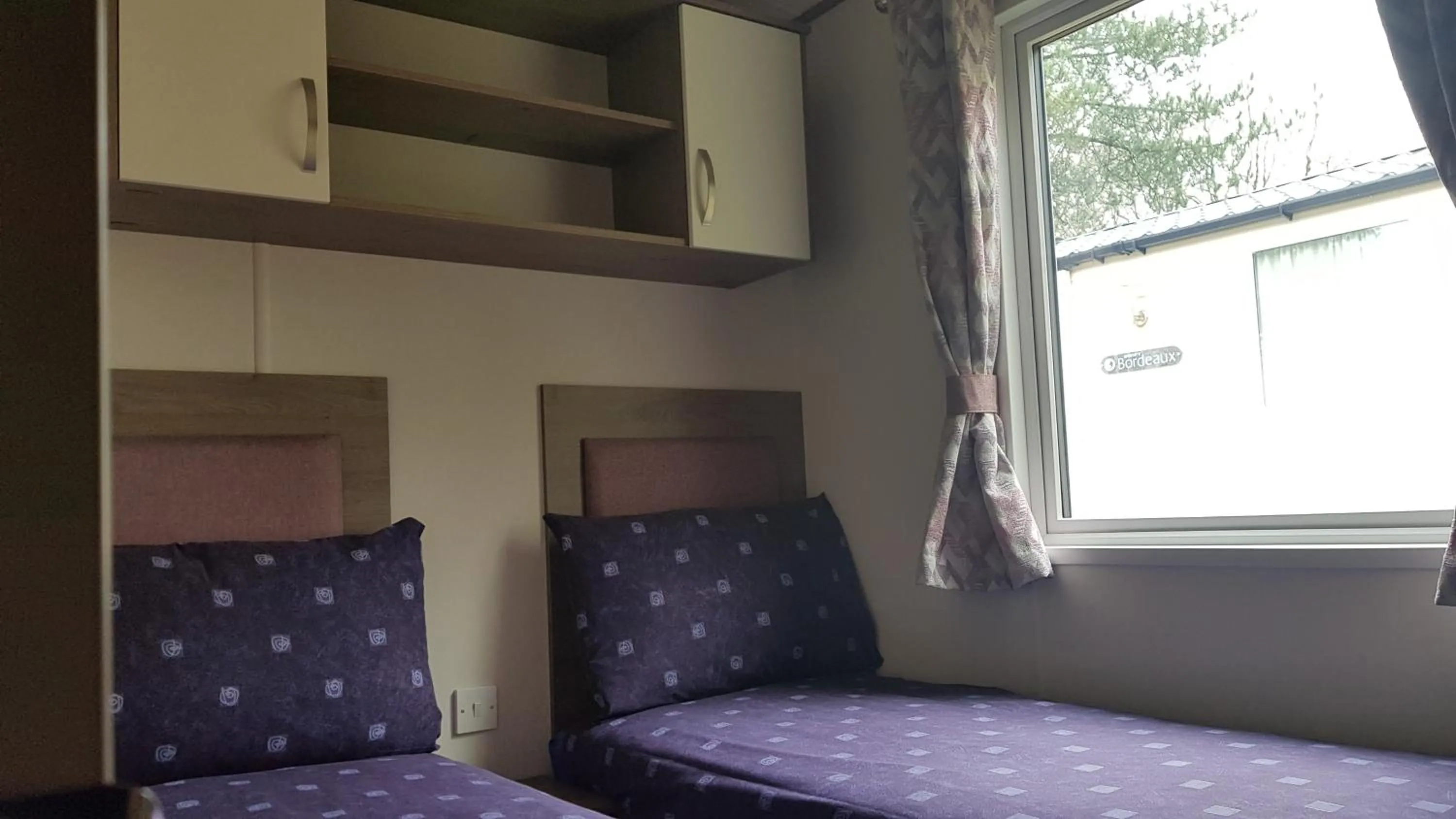 Bed in Sunnyglen Holiday Park