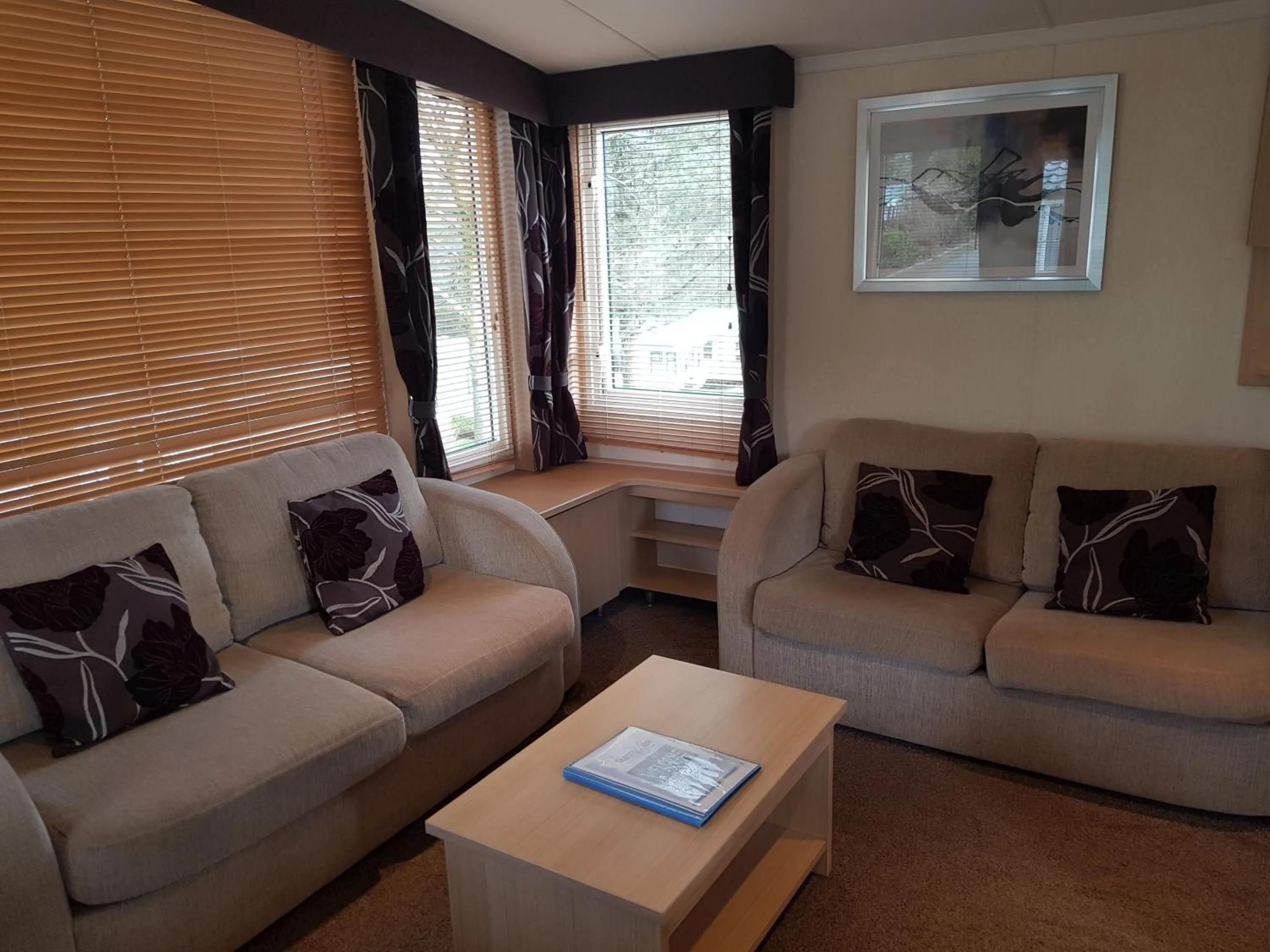 Living room in Sunnyglen Holiday Park