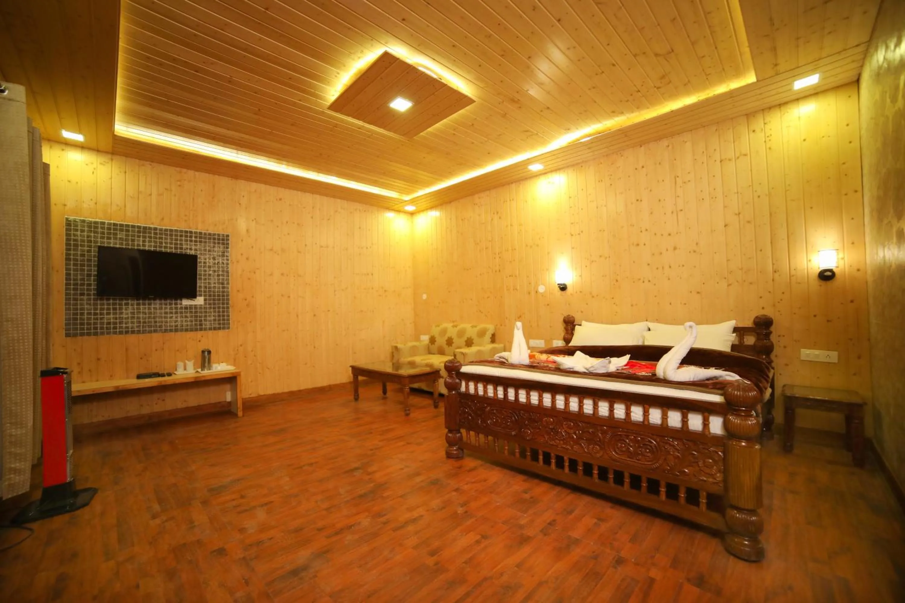 Bed in KVR Clarks Inn, Kufri