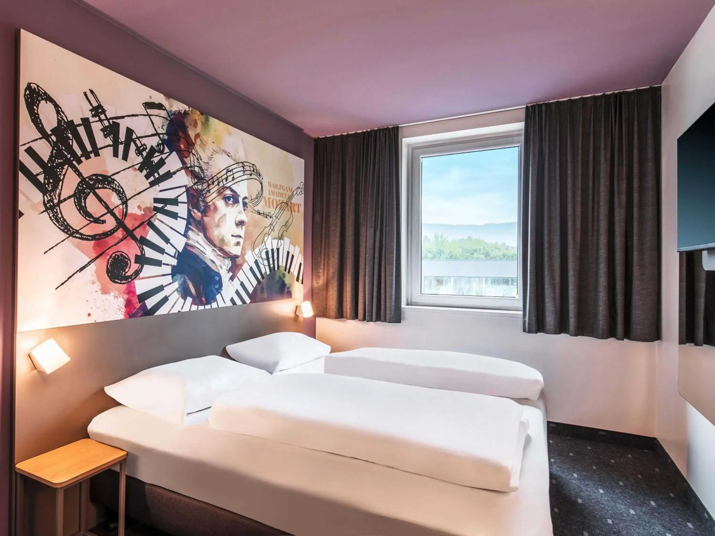 Double Room in B&B HOTEL Salzburg-Süd Double Room in B&B HOTEL Salzburg-Süd