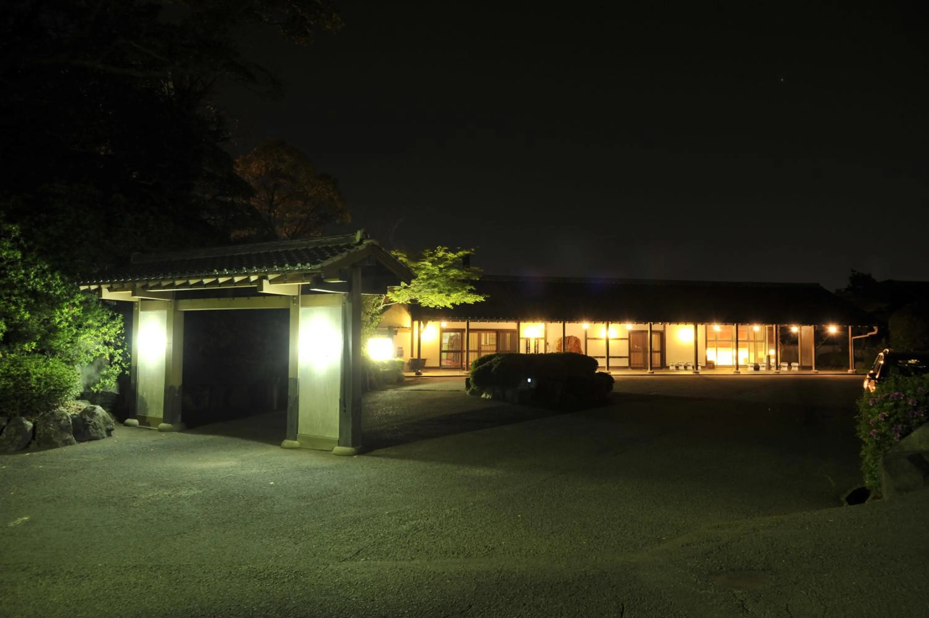 Property building in Nisshokan Bettei Koyotei