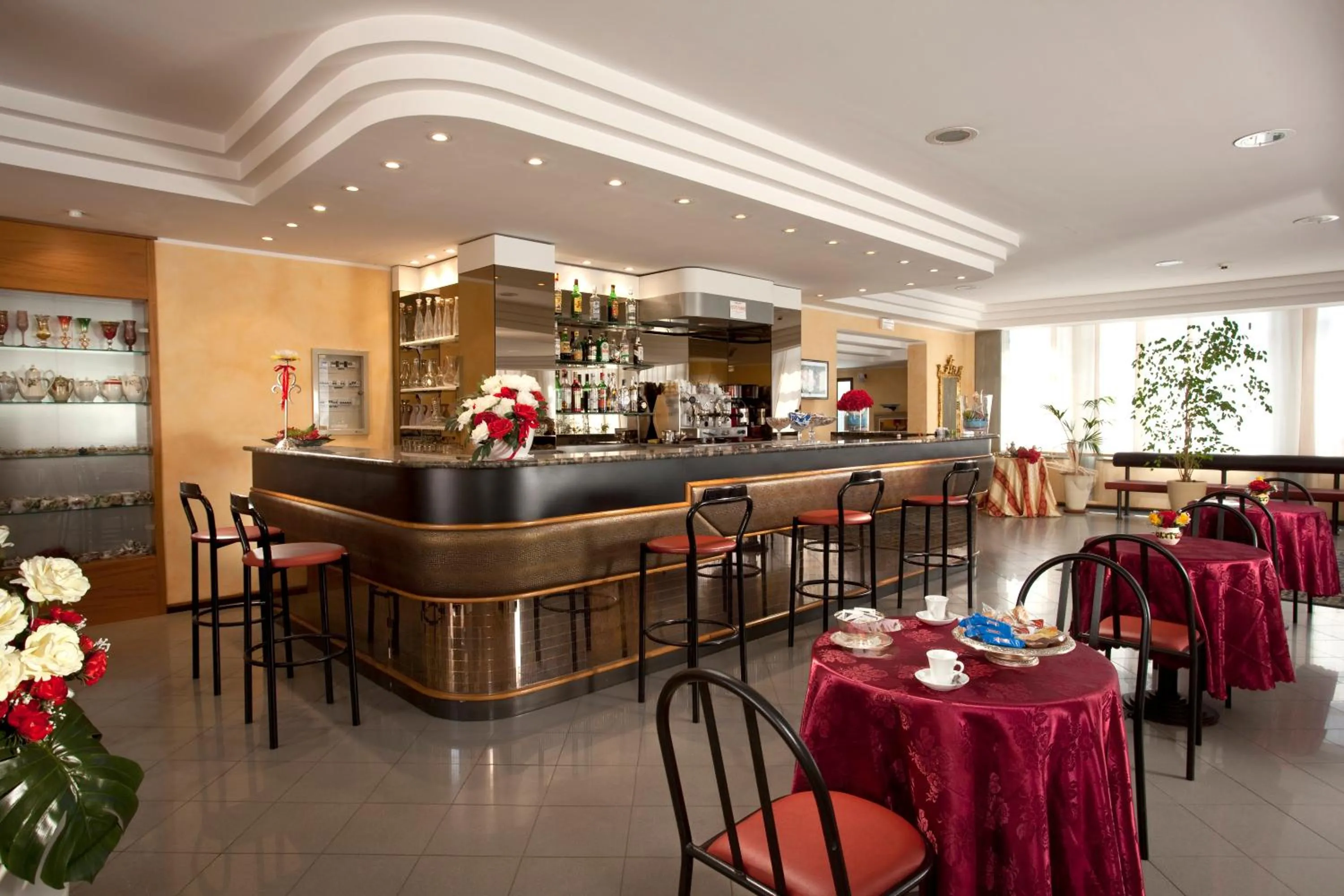 Lounge or bar in Hotel Capitol - Bianchi Hotels