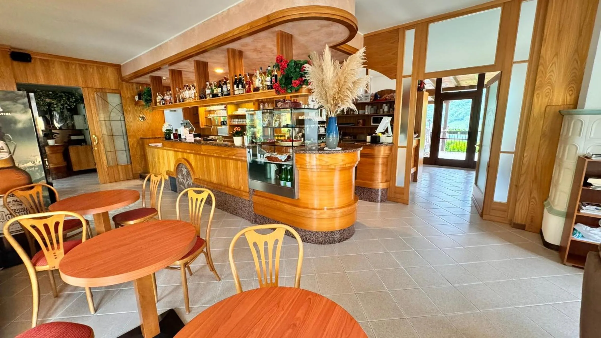 Lounge or bar in Albergo Stella Alpina