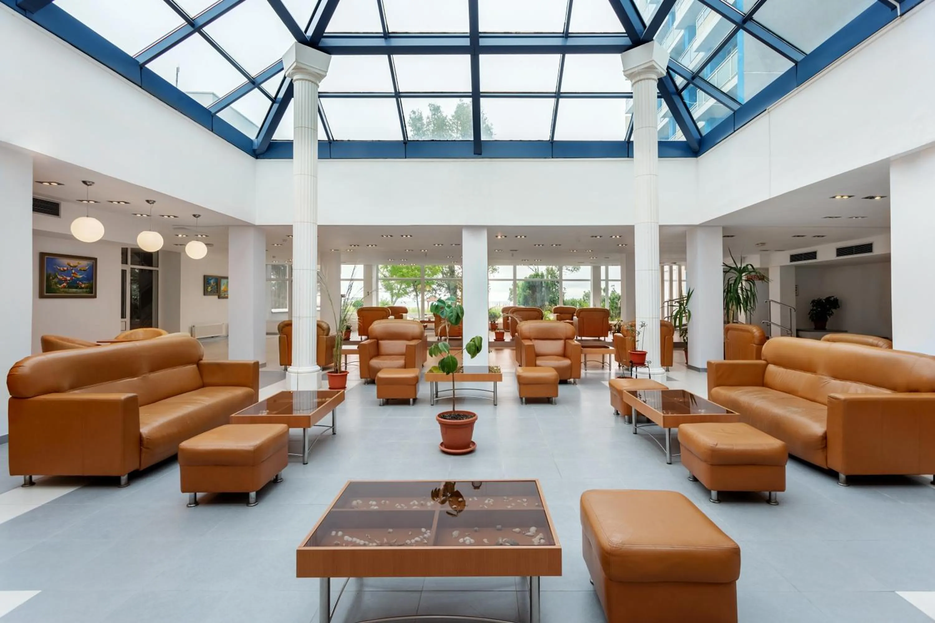 Seating area in Hotel Sirena Saturn All Inclusive