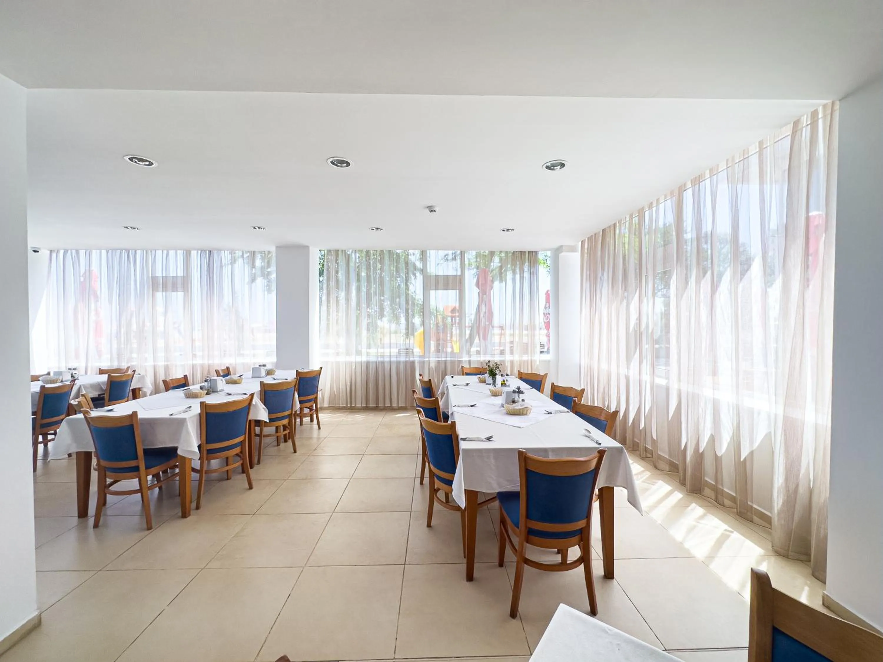 Restaurant/places to eat in Hotel Sirena Saturn All Inclusive