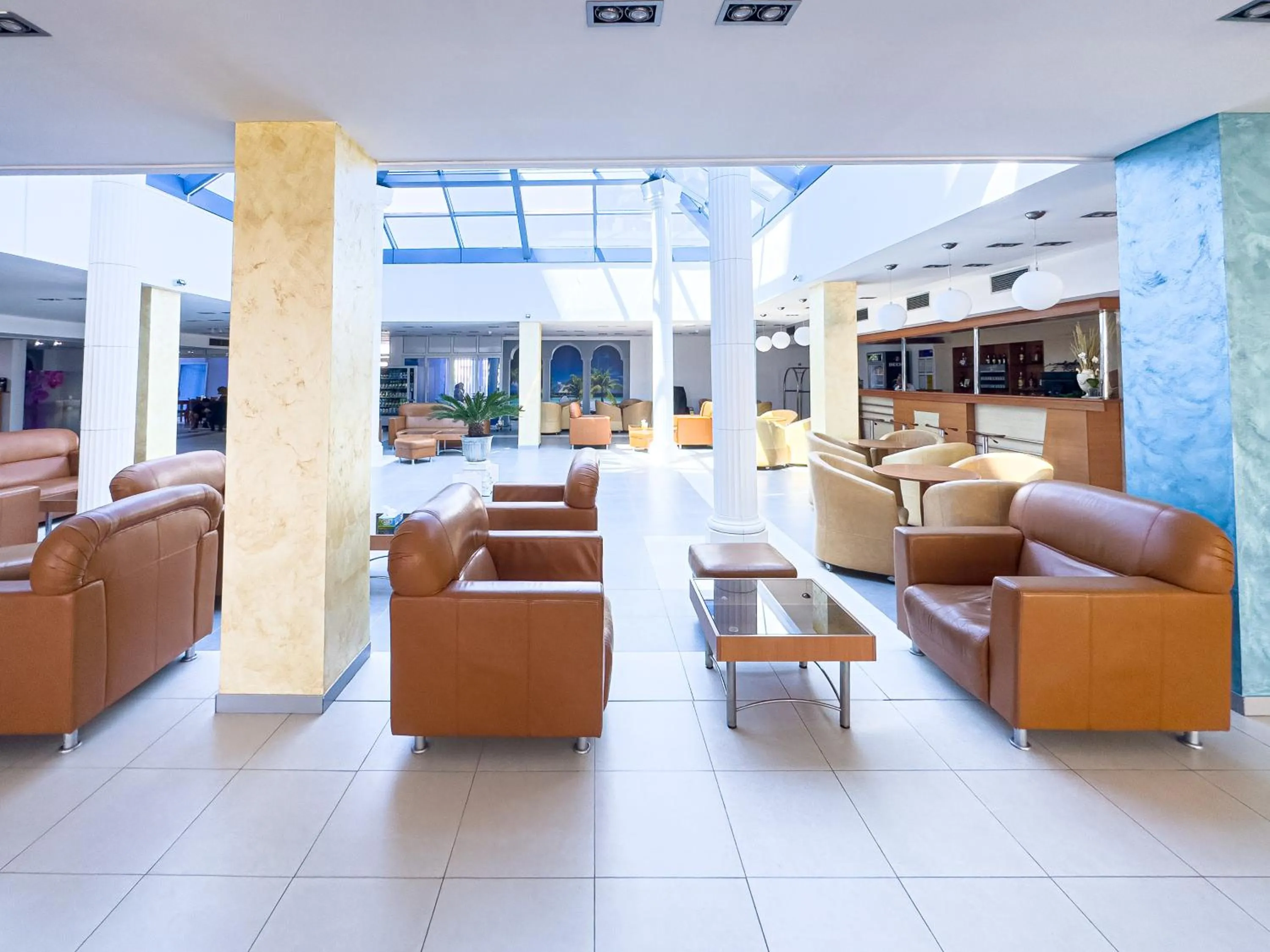 TV and multimedia in Hotel Sirena Saturn All Inclusive