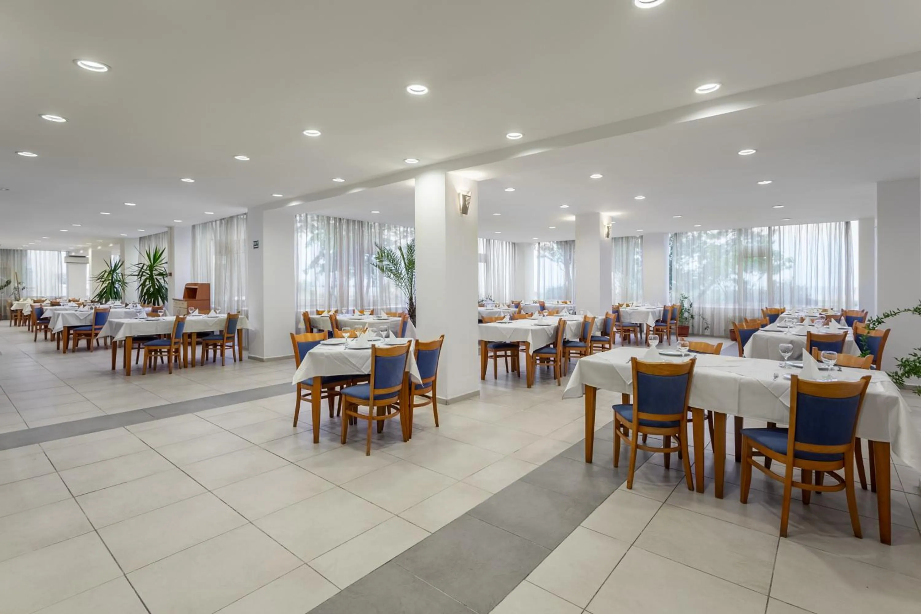 Restaurant/places to eat in Hotel Sirena Saturn All Inclusive