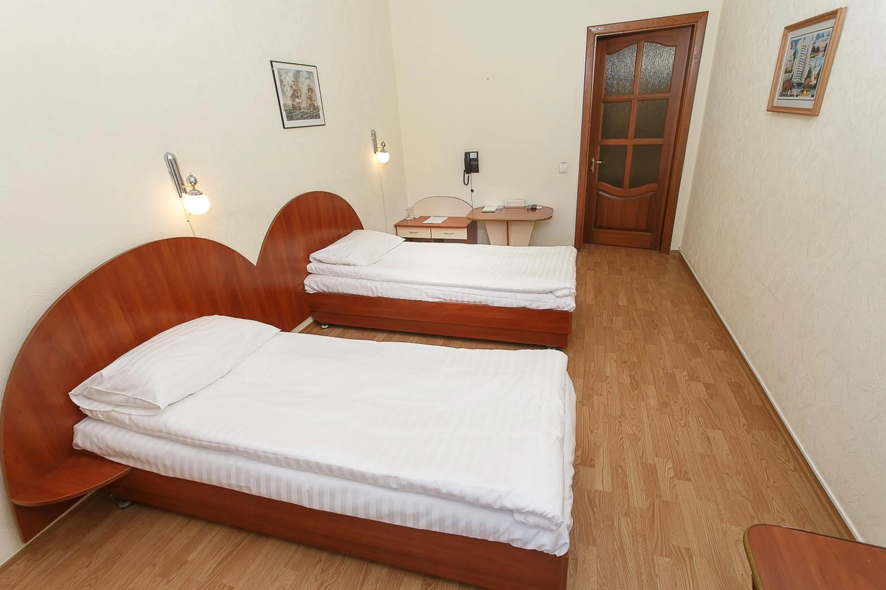 Photo of the whole room, Bed in VitaPark Borysfen