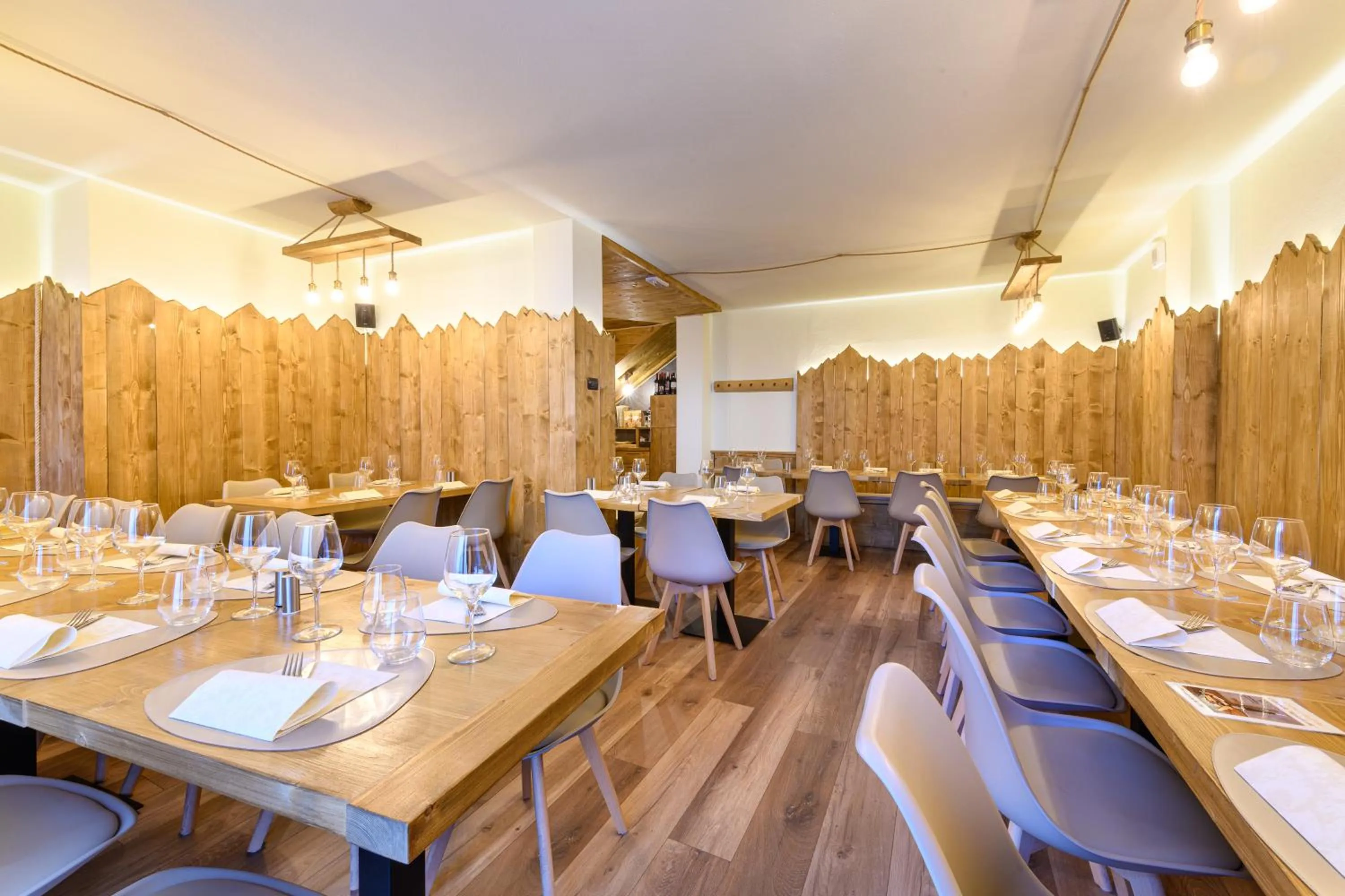 Restaurant/places to eat in Hotel Garni Le Corti