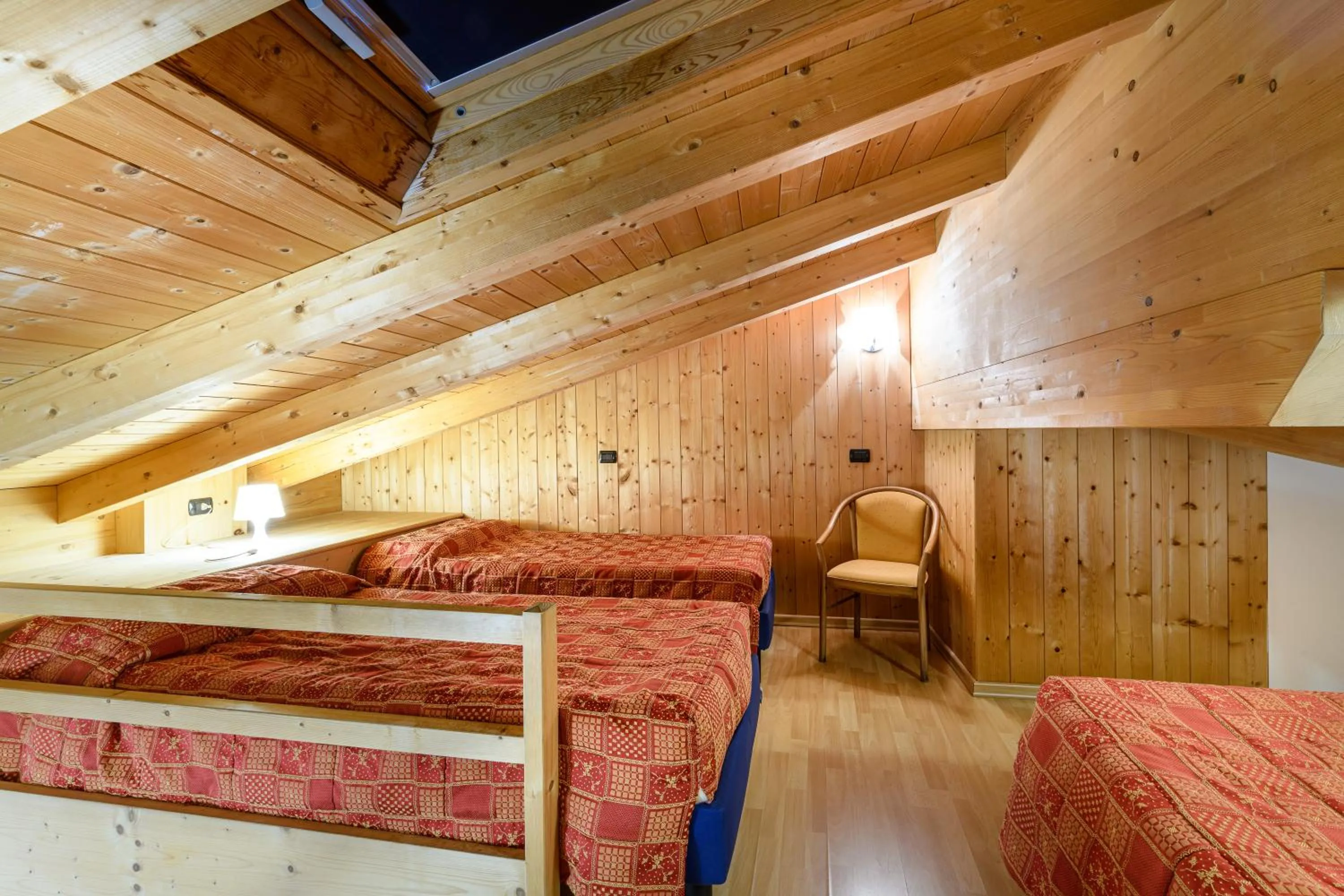 Bed in Hotel Garni Le Corti