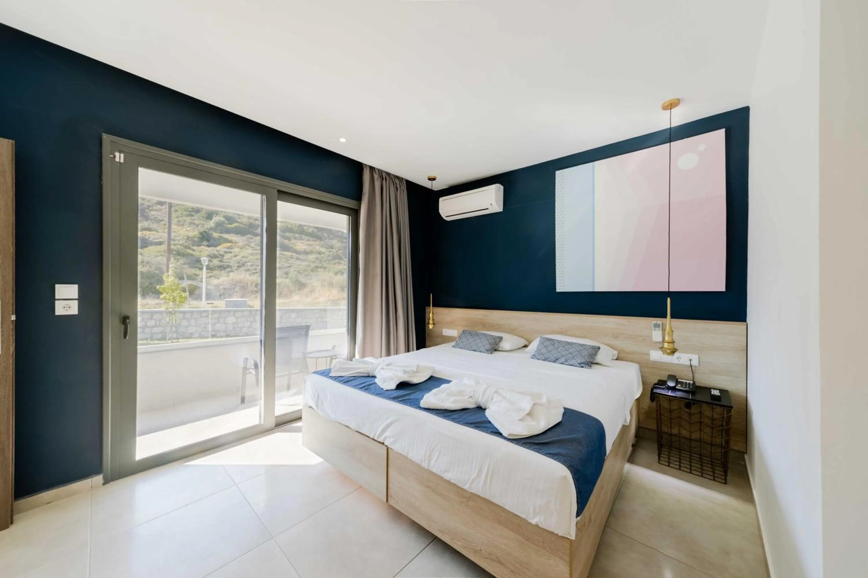 Photo of the whole room, Bed in Madison Boutique, Faliraki