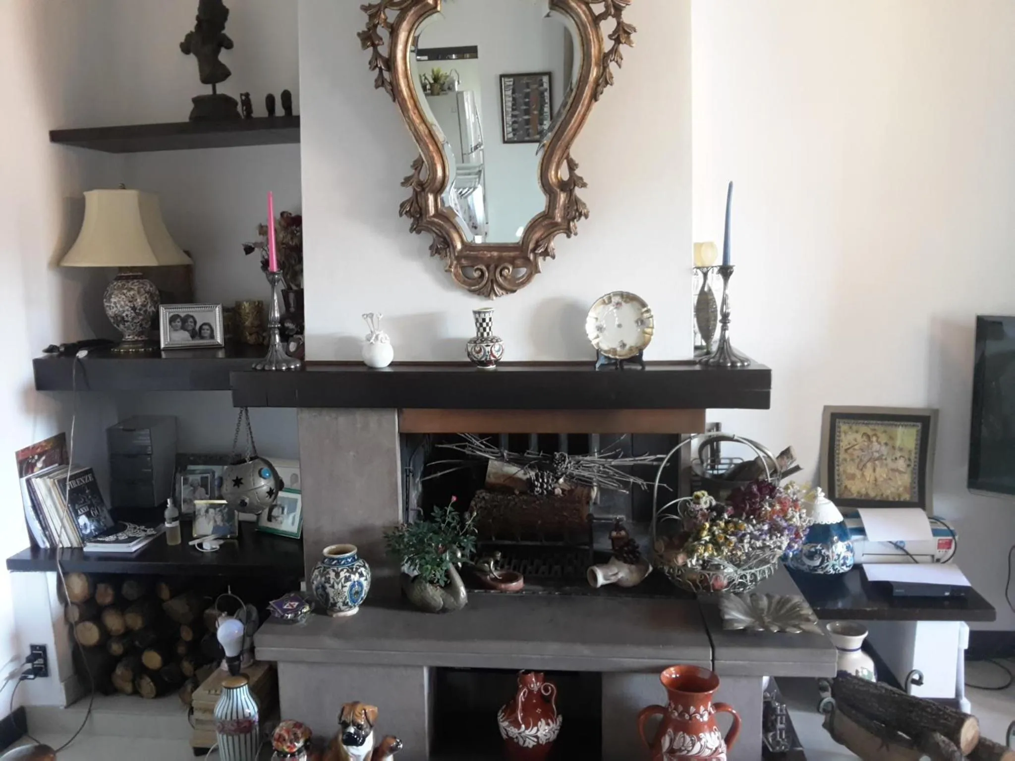 Communal lounge/ TV room in B&B L'Orologio