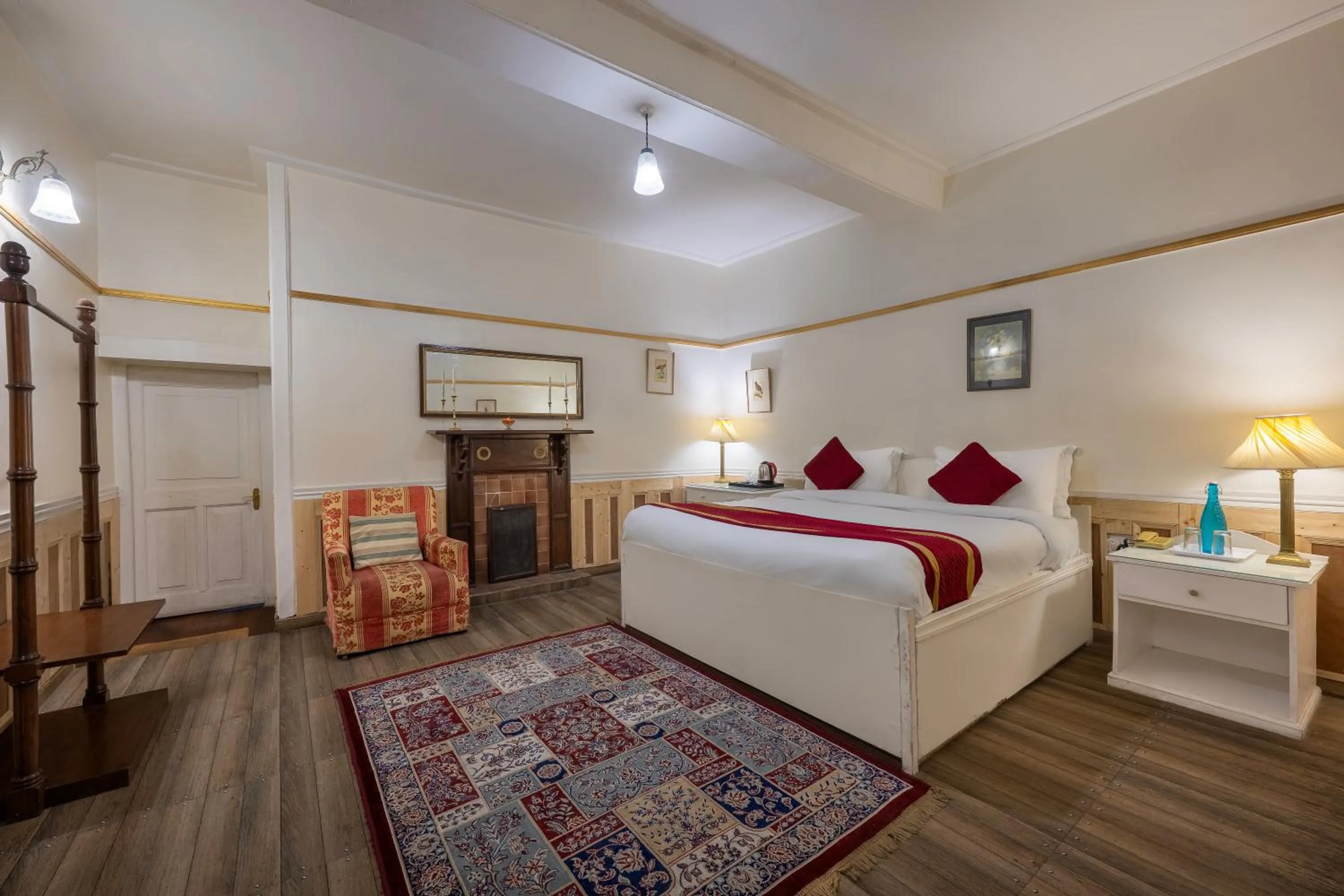 Photo of the whole room, Bed in Springfields - A Heritage Palace Since 1902