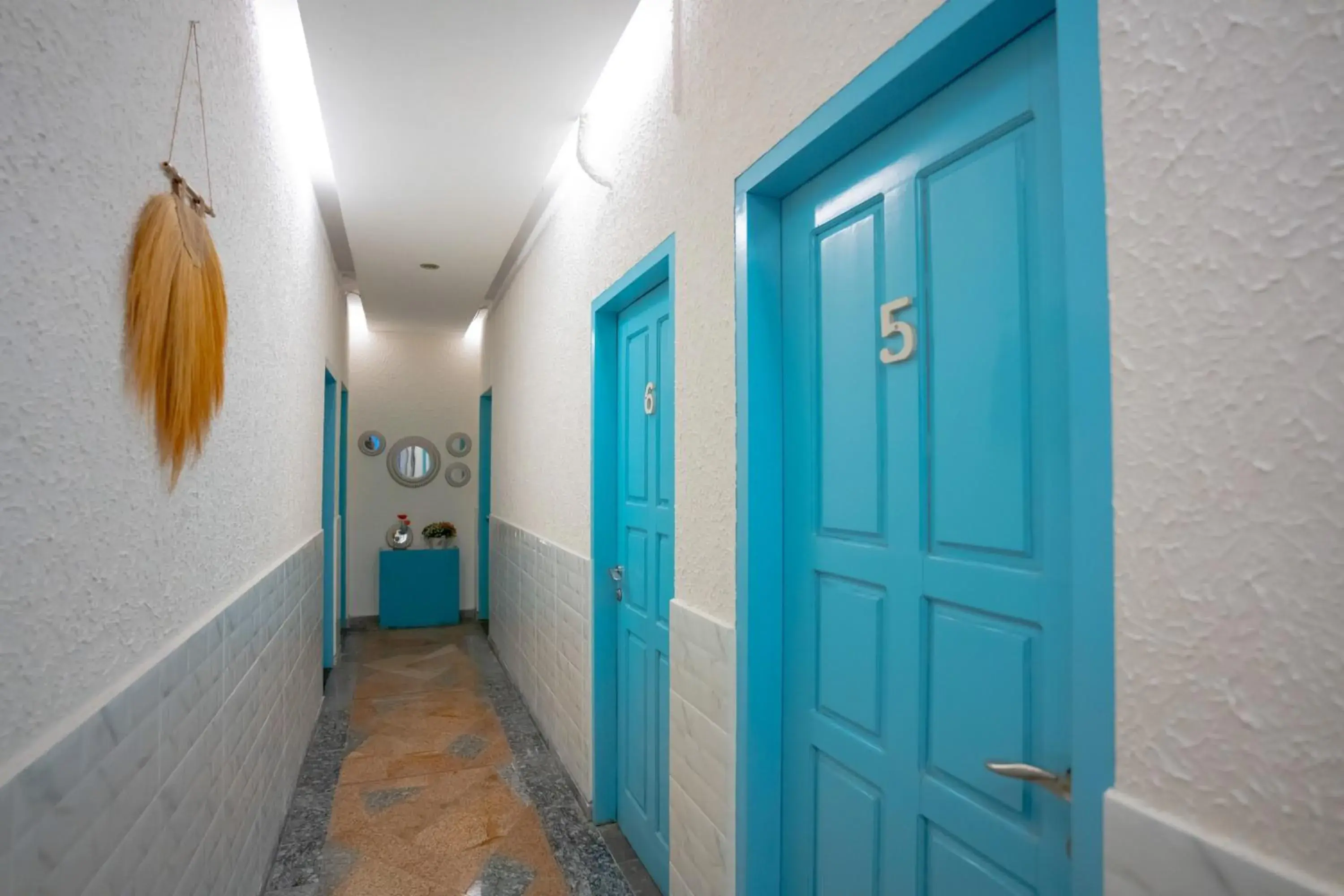 Property building in RedDoorz near RSUD Kota Mataram Property building in RedDoorz near RSUD Kota Mataram