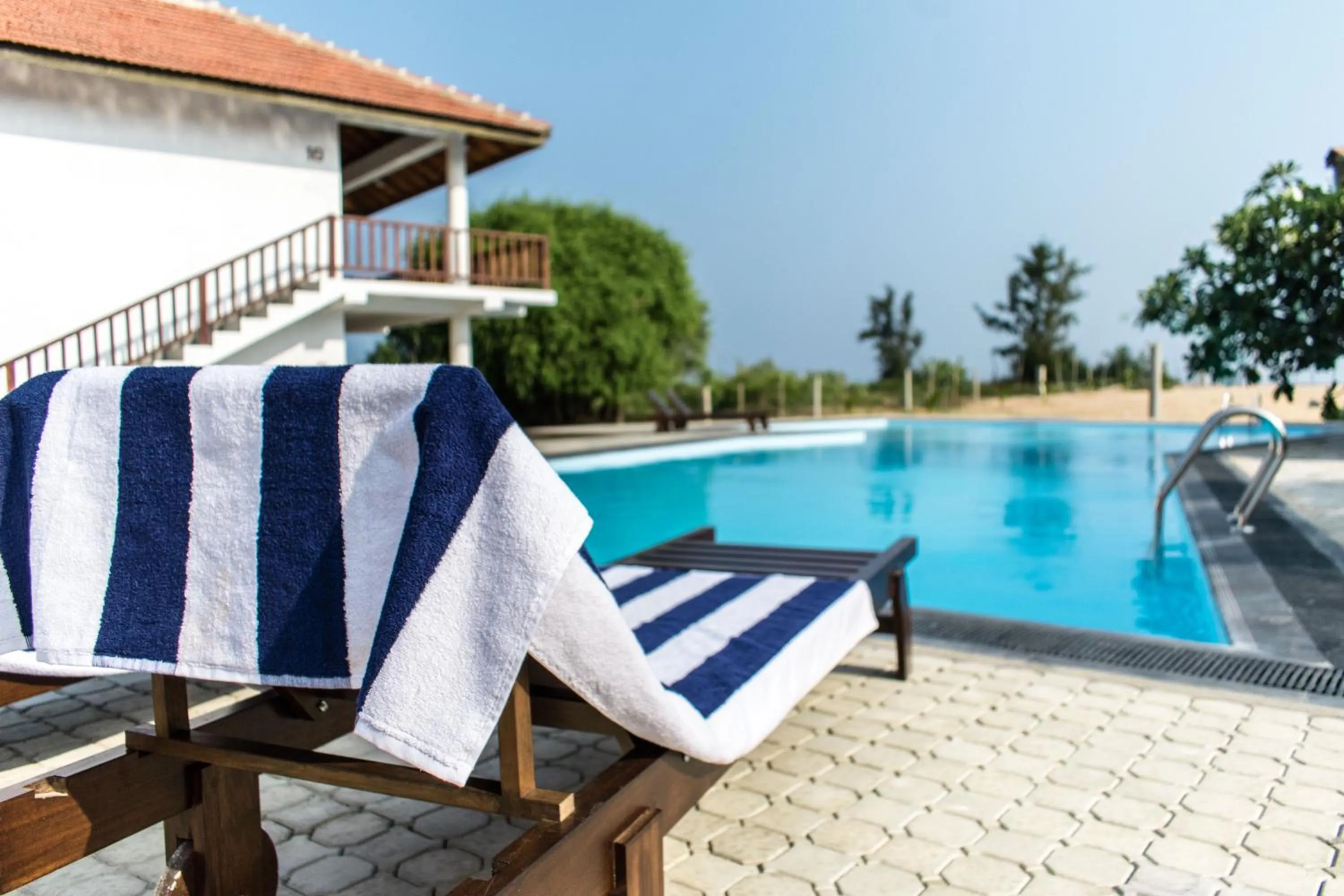 Swimming pool in Ladja Beach Resort