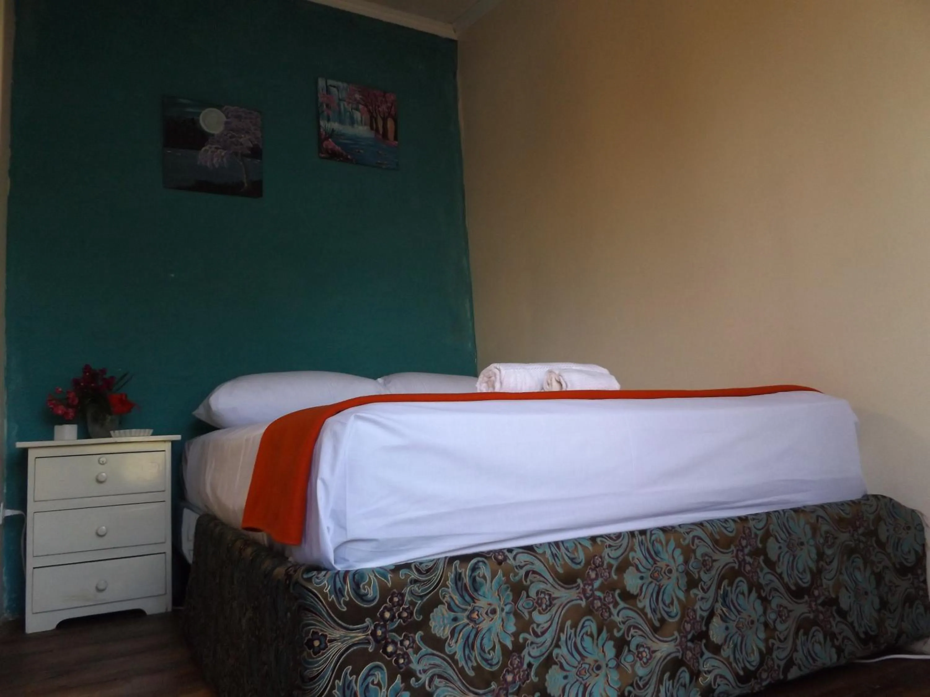 Buganvilla Guest House