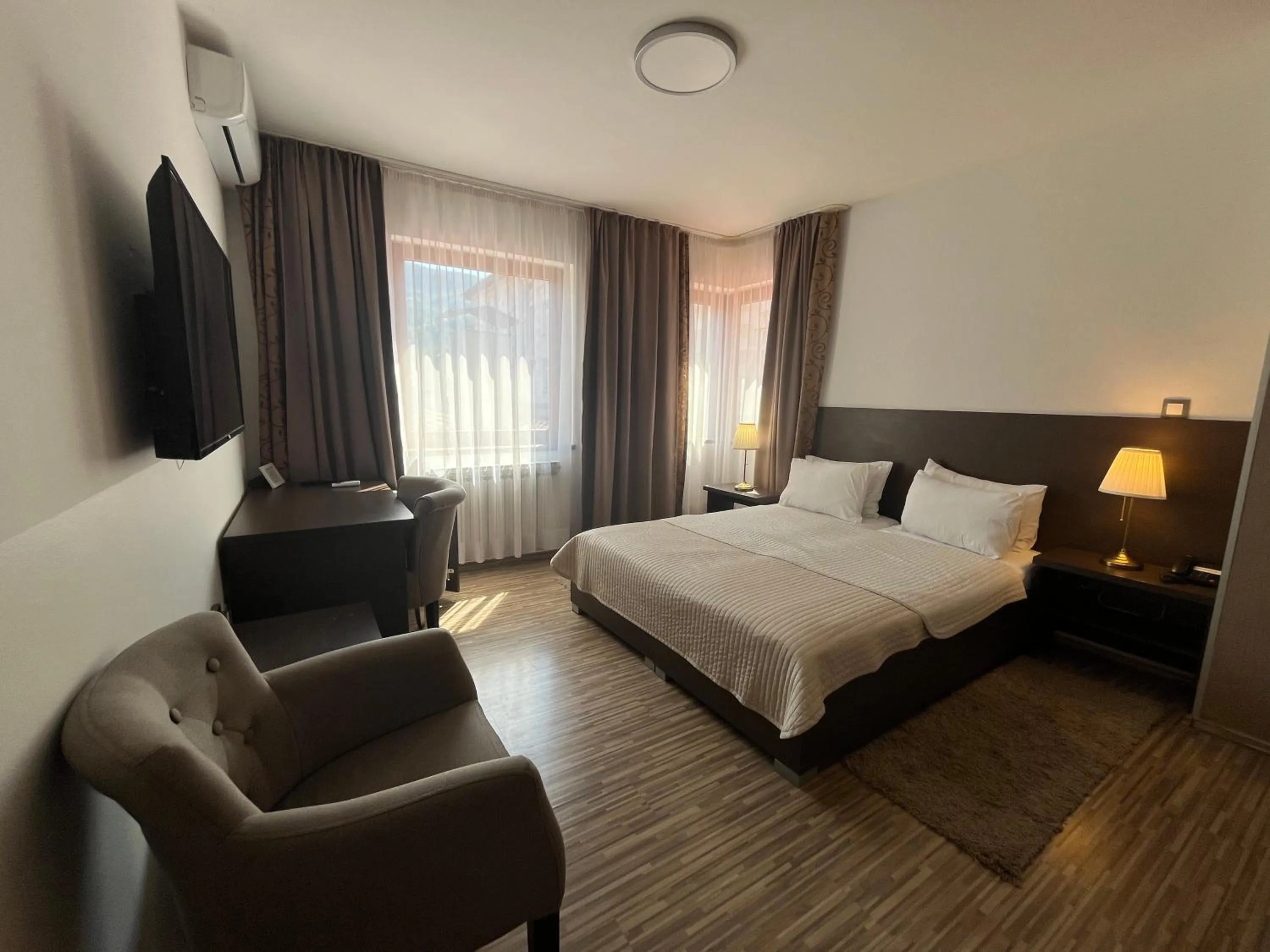 Bedroom, Bed in Hotel Divan