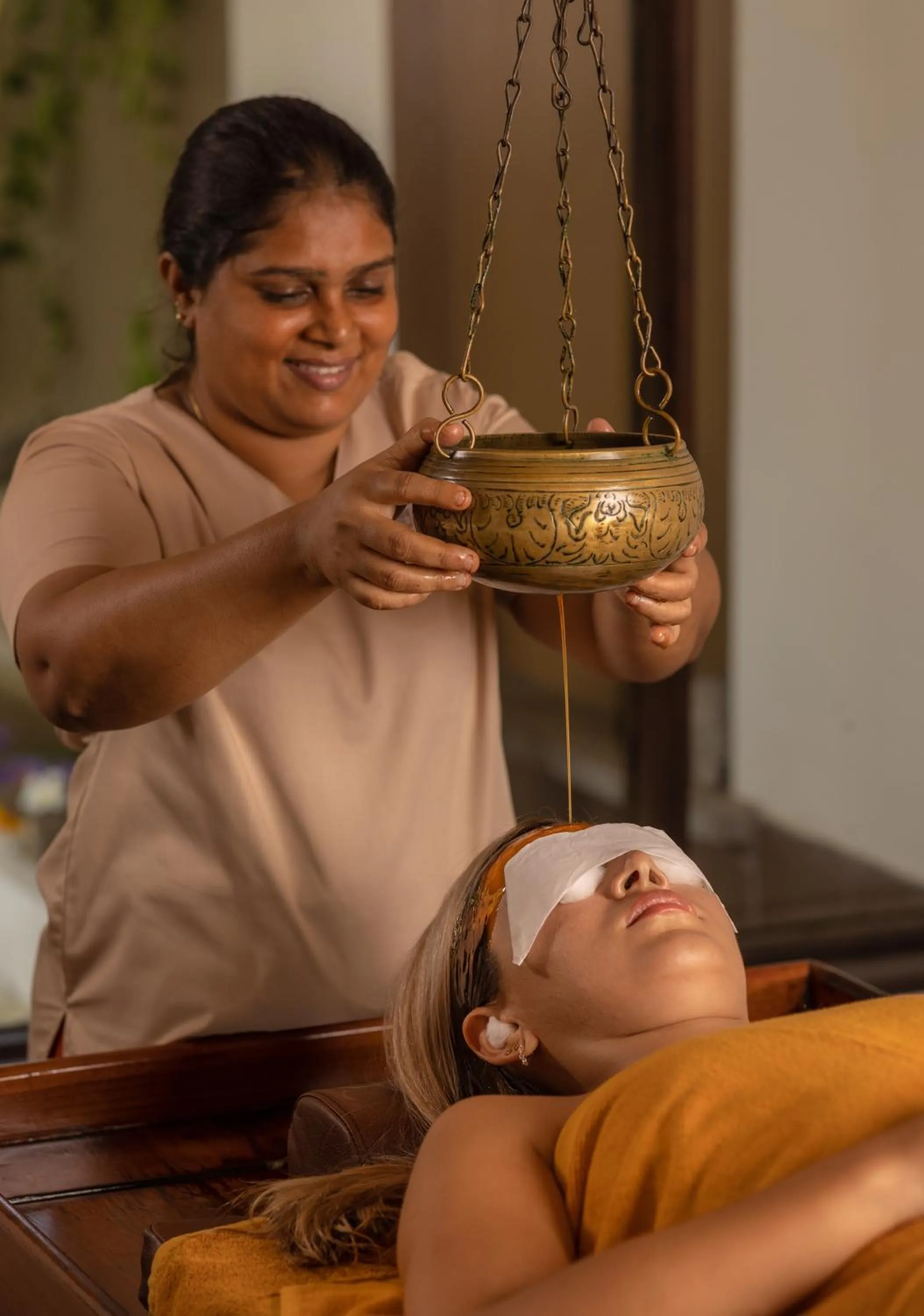 Massage in Heritance Ayurveda - All Meals and Treatments
