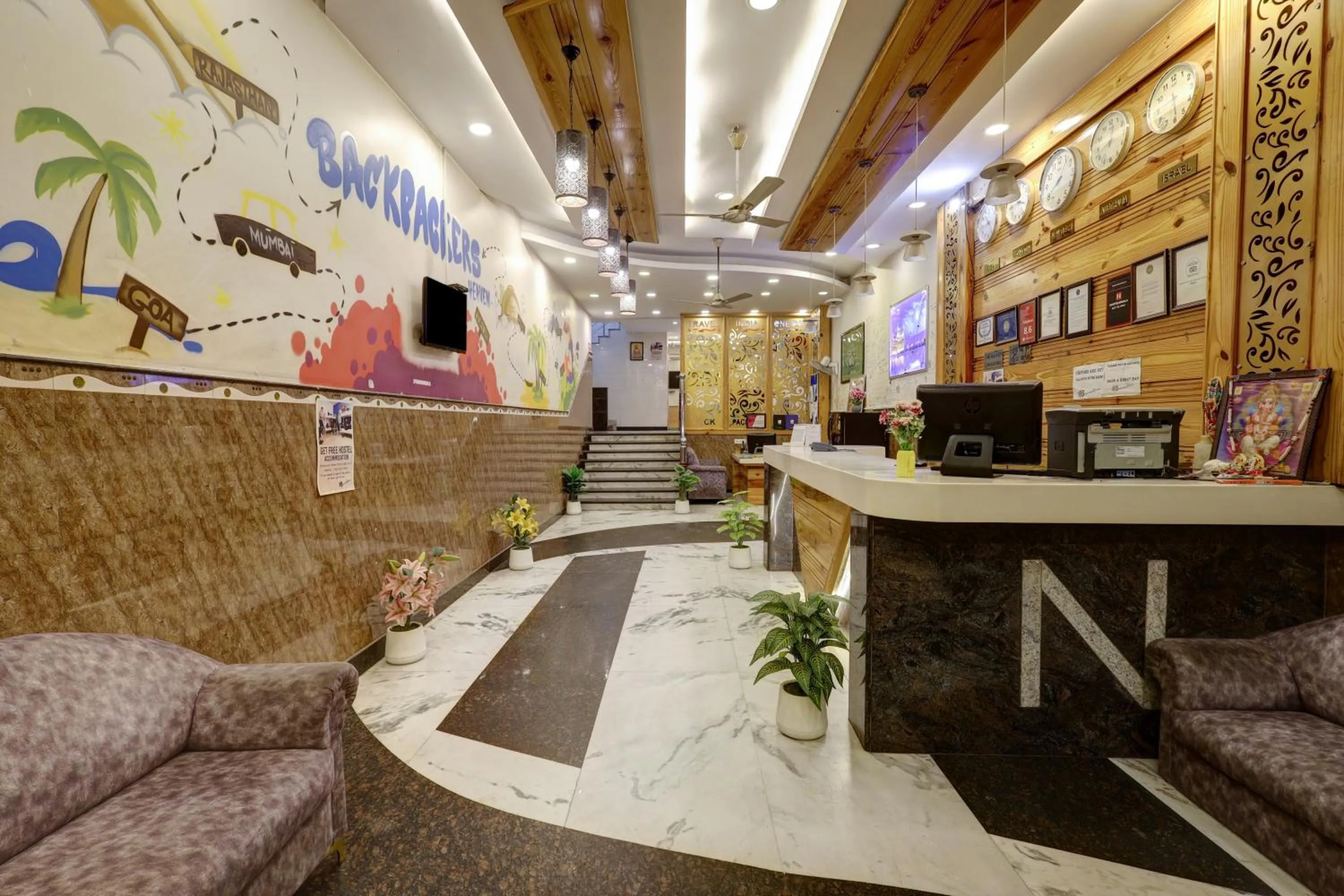 Lobby or reception in Hindustan By Backpackers Heaven - Traveller's Choice Award 2025 Best of Best Winning Hotel