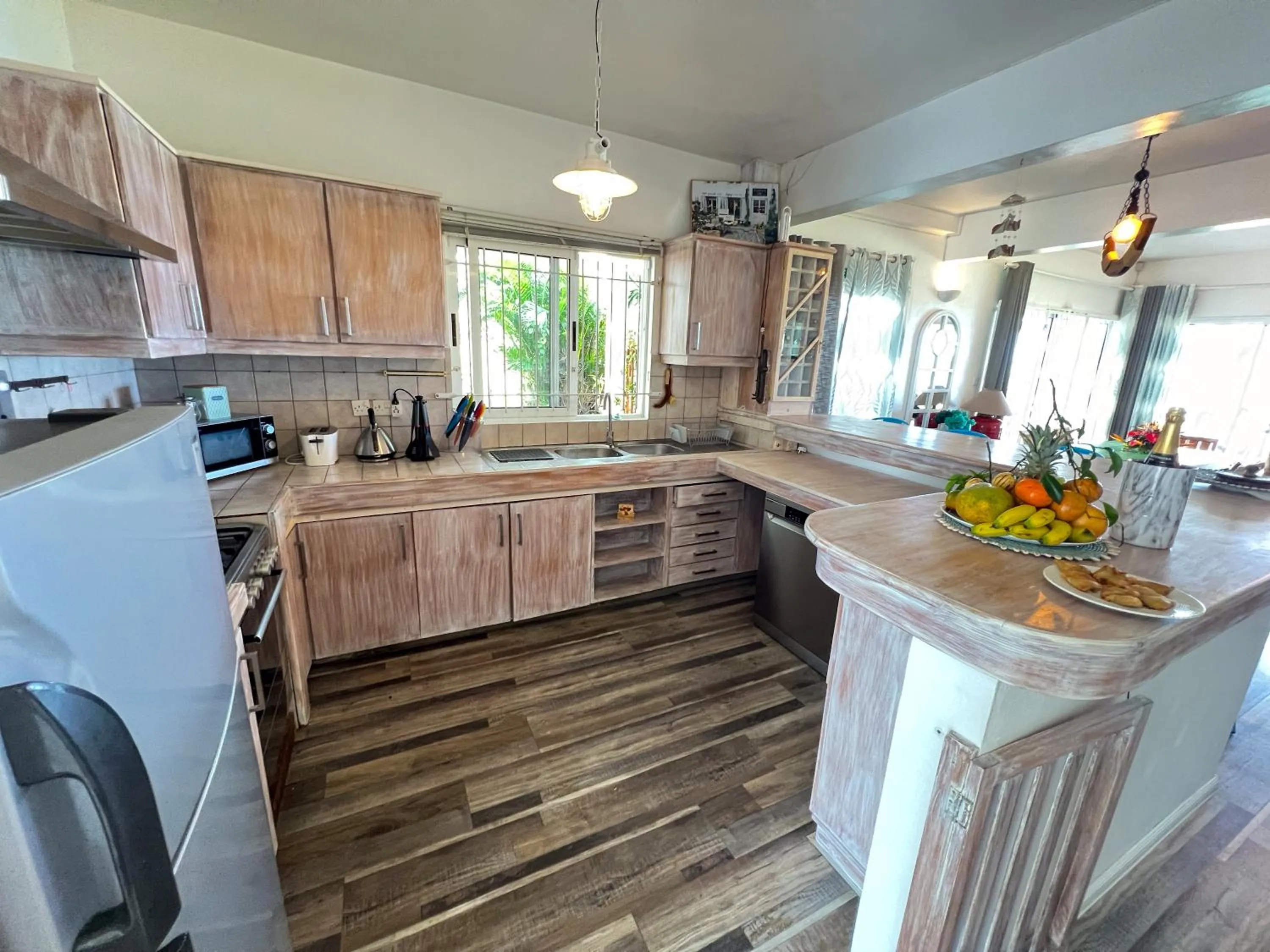 Kitchen or kitchenette in Villa Kai