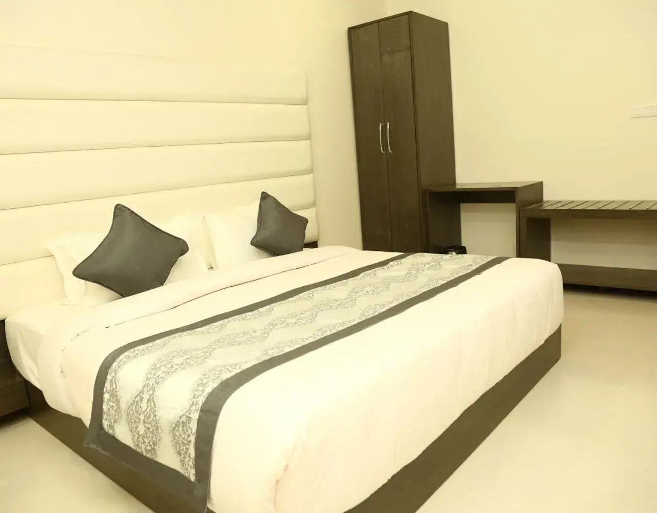 Bed in Royal Hopp-Inn Chittorgard Bed in Royal Hopp-Inn Chittorgard