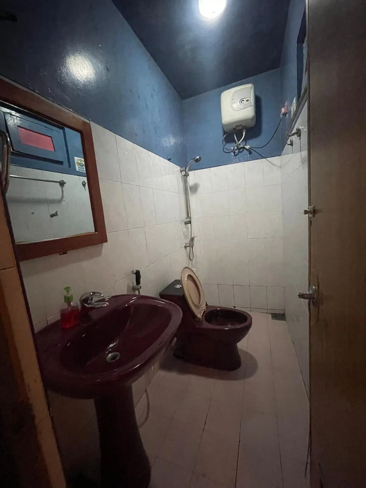 New Royal Mount Hotel