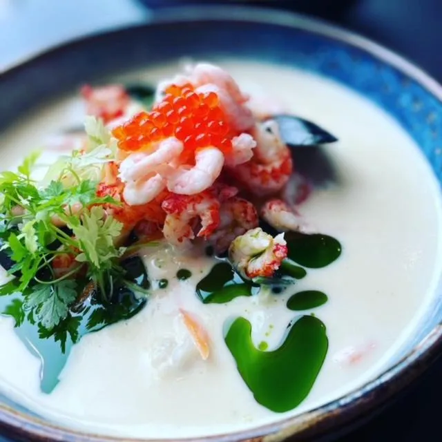 Food and drinks in Mandal Hotel