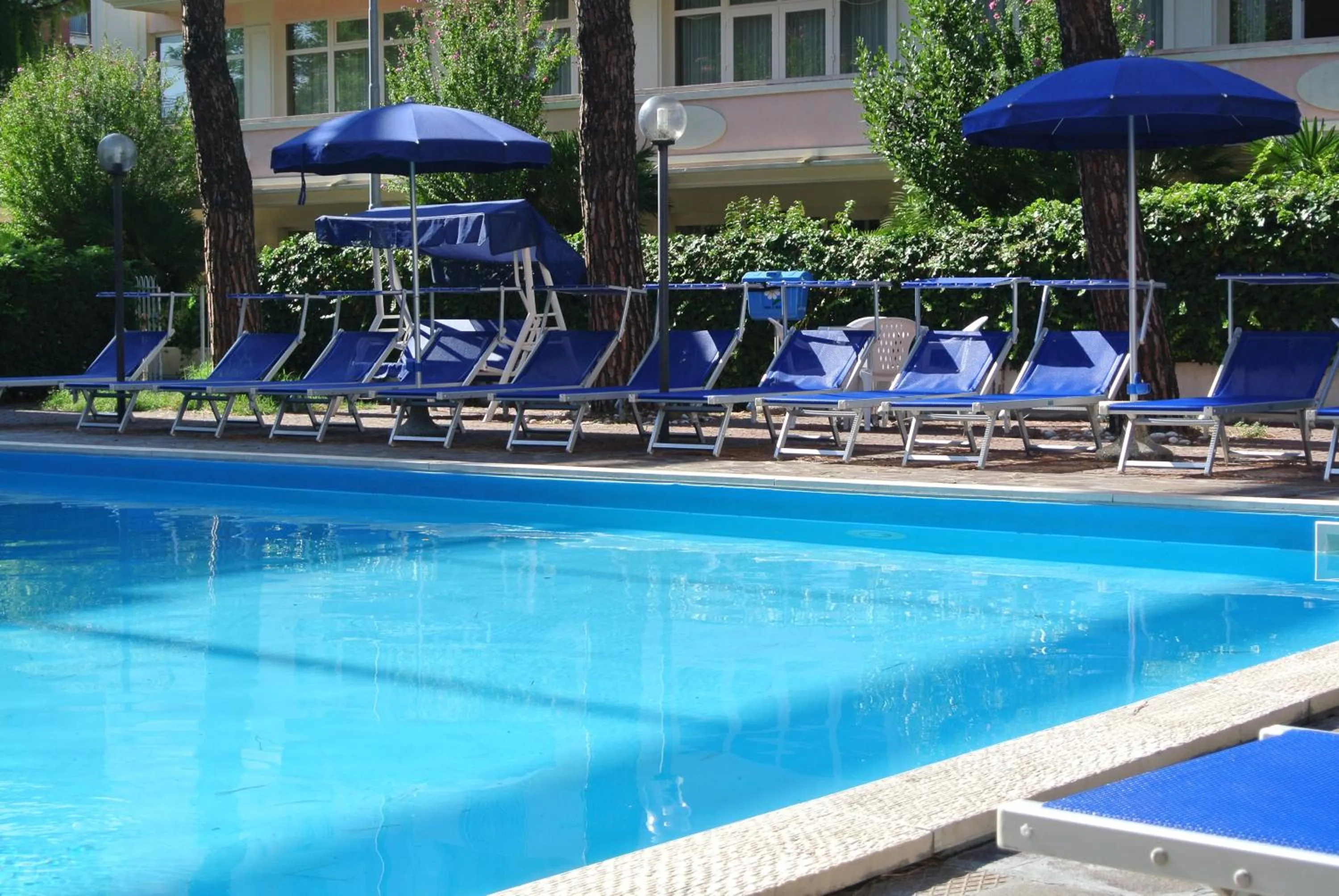 Swimming pool in Hotel Tiffany