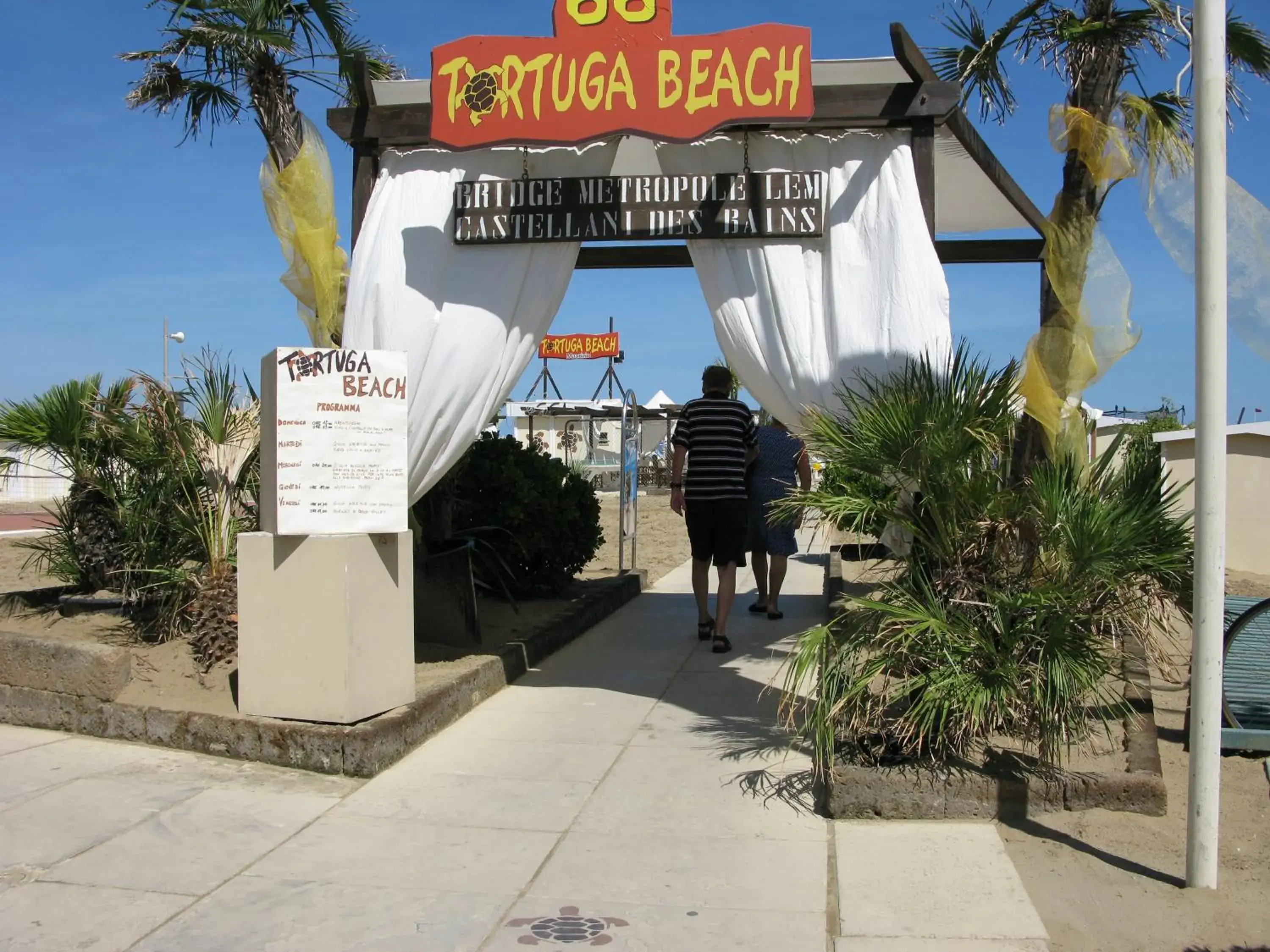 Beach, Property Logo/Sign in Hotel Frida