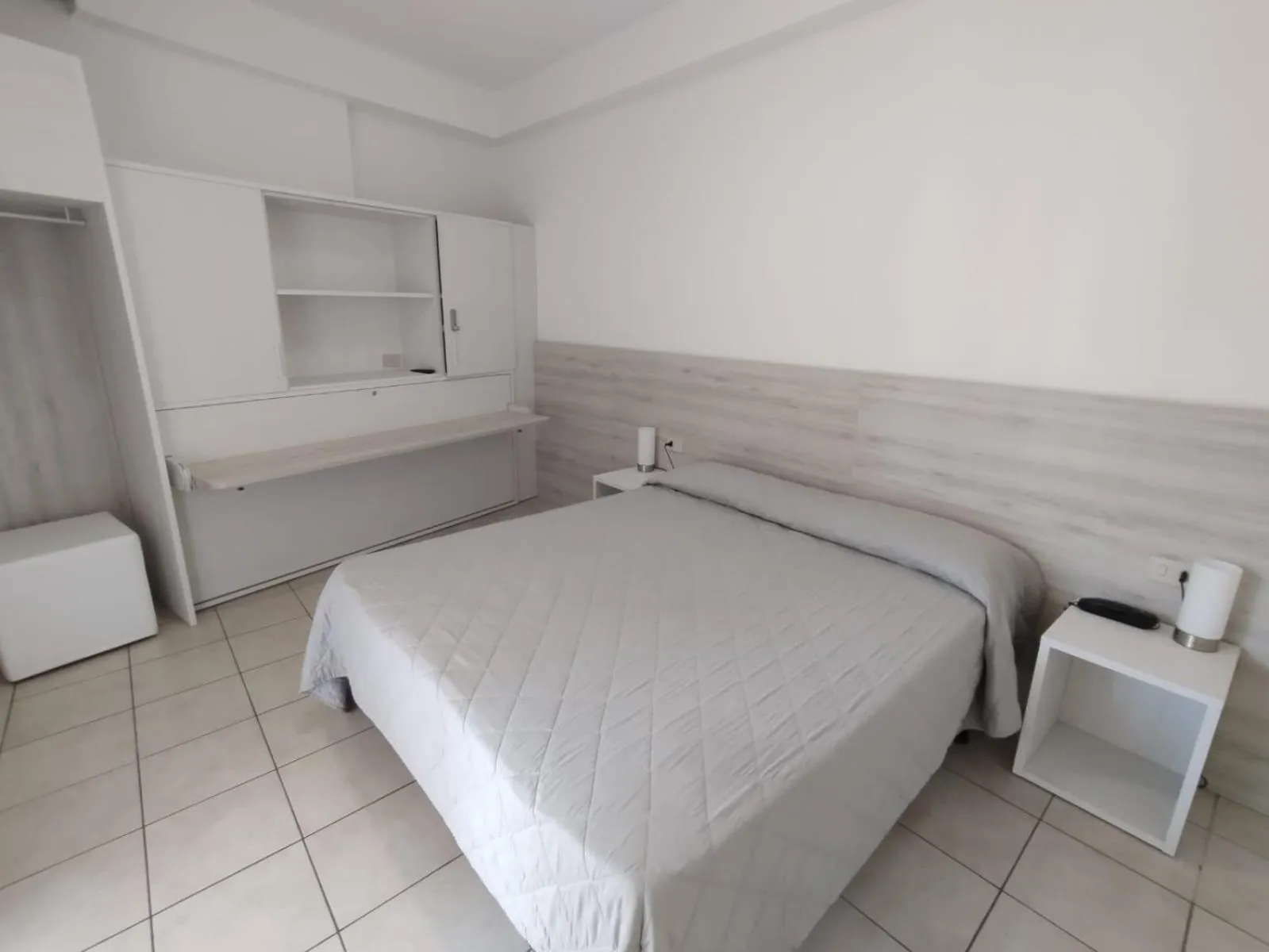 Bed in Hotel Residence Mara