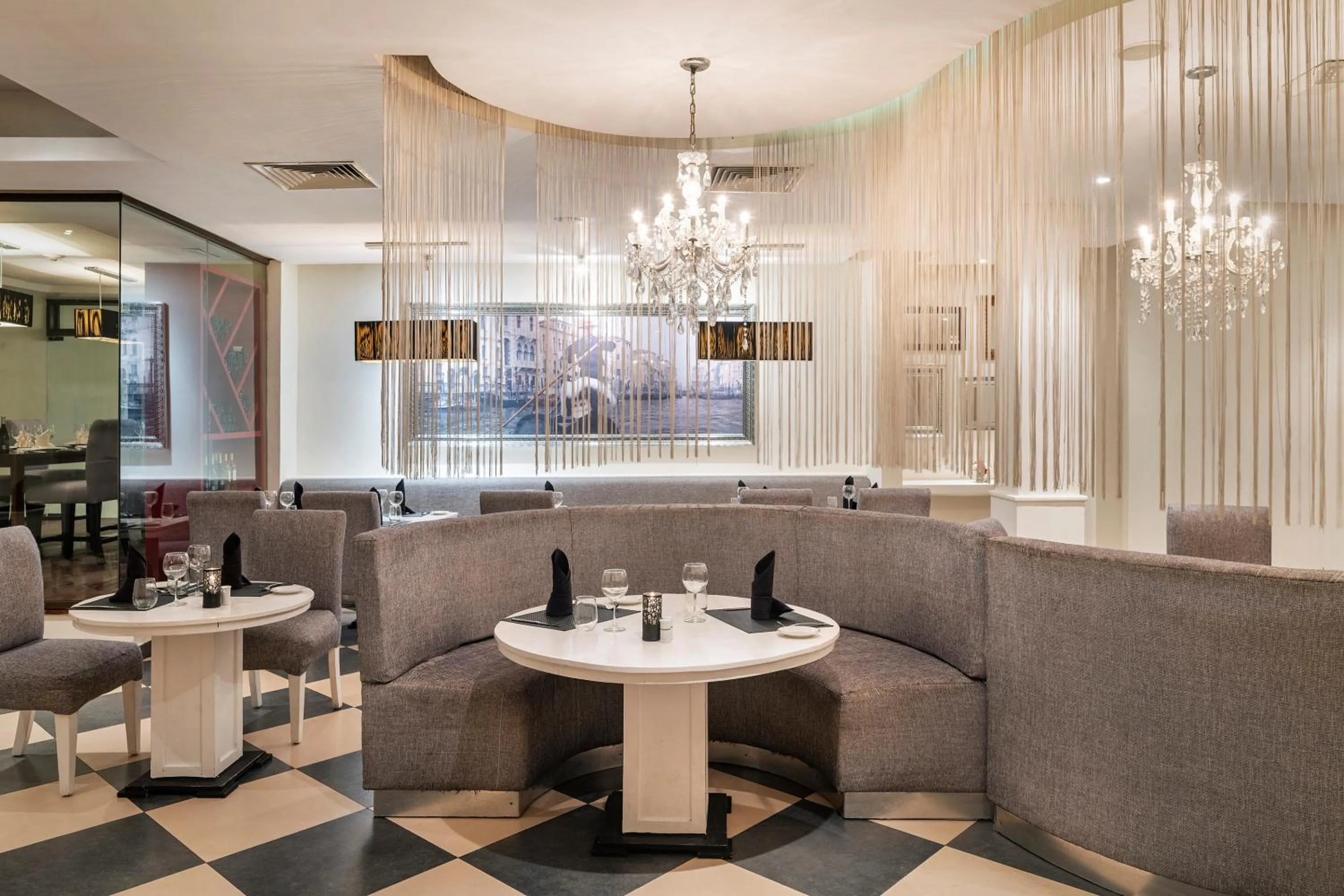 Restaurant/places to eat in Jewel Palm Beach