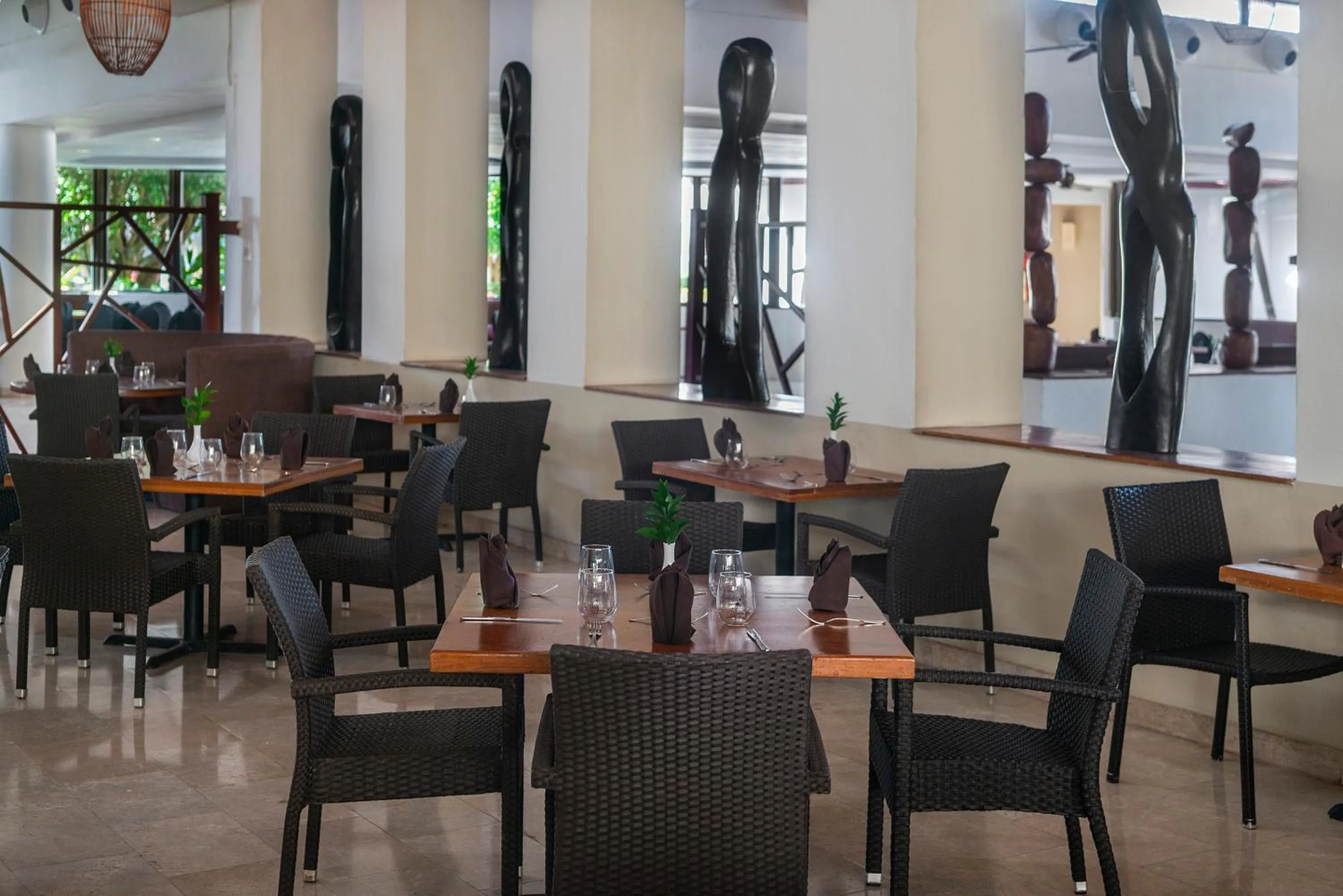 Restaurant/places to eat in Jewel Palm Beach