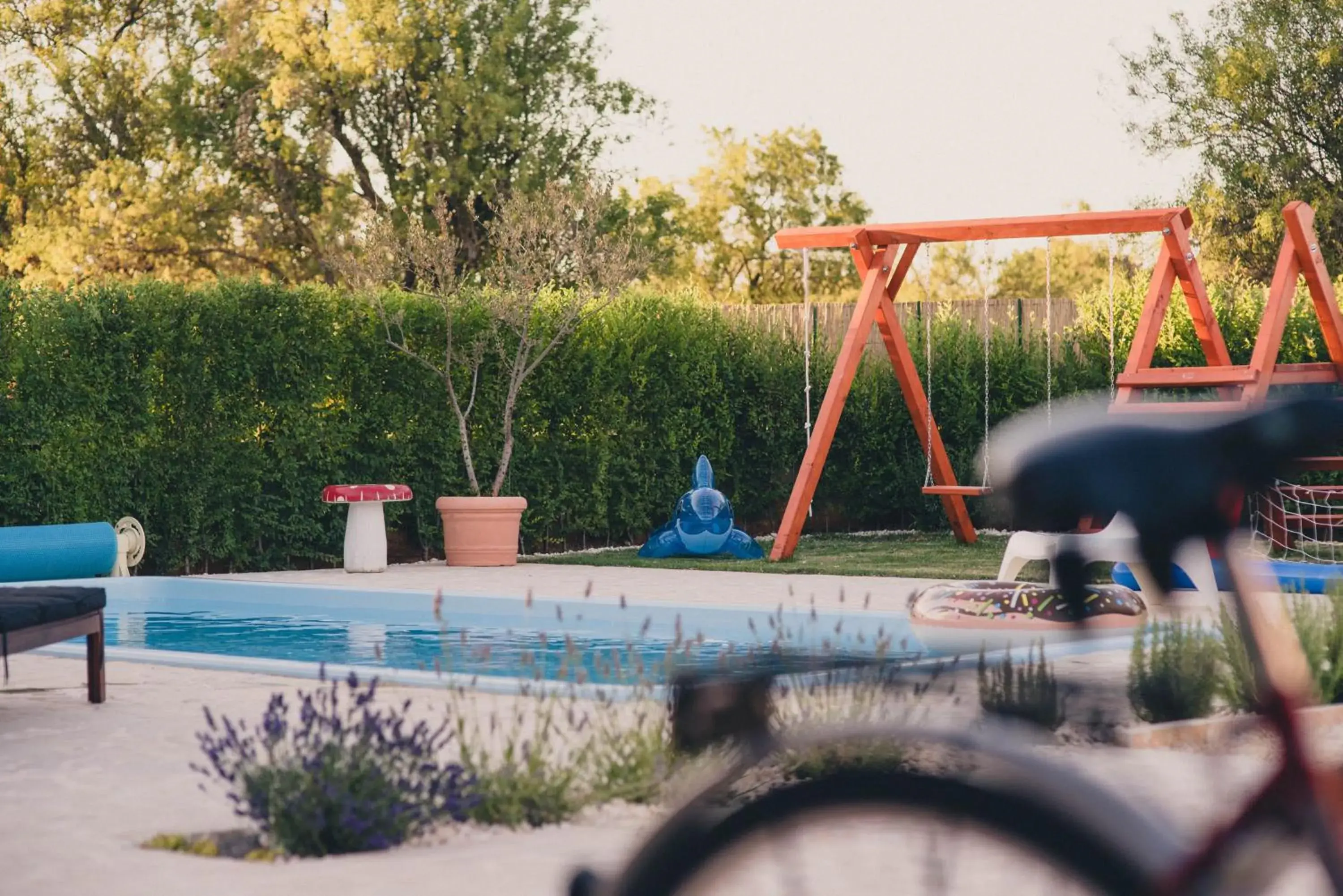 Cozy country home with heated outdoor pool Cozy country home with heated outdoor pool