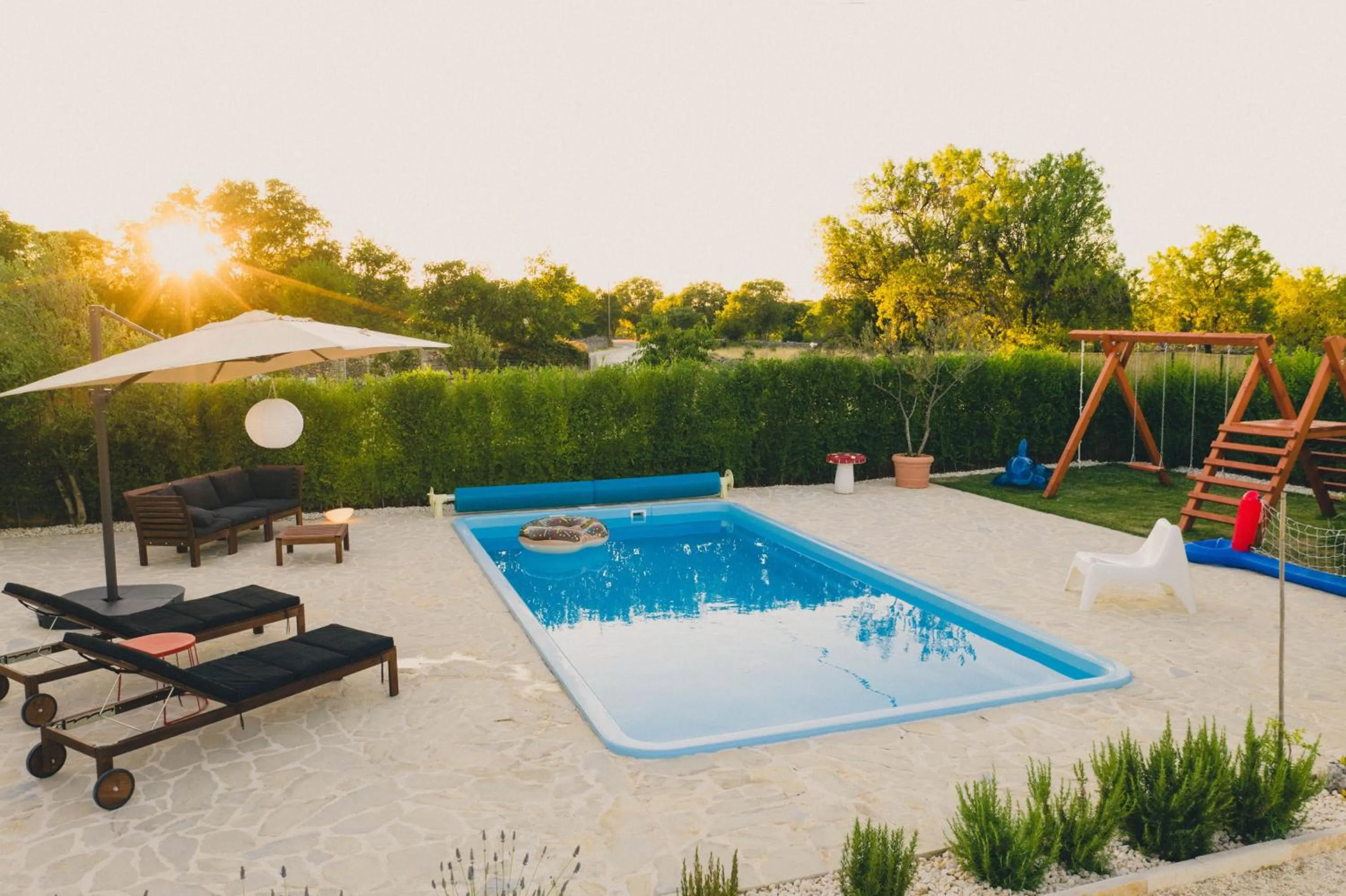 Cozy country home with heated outdoor pool