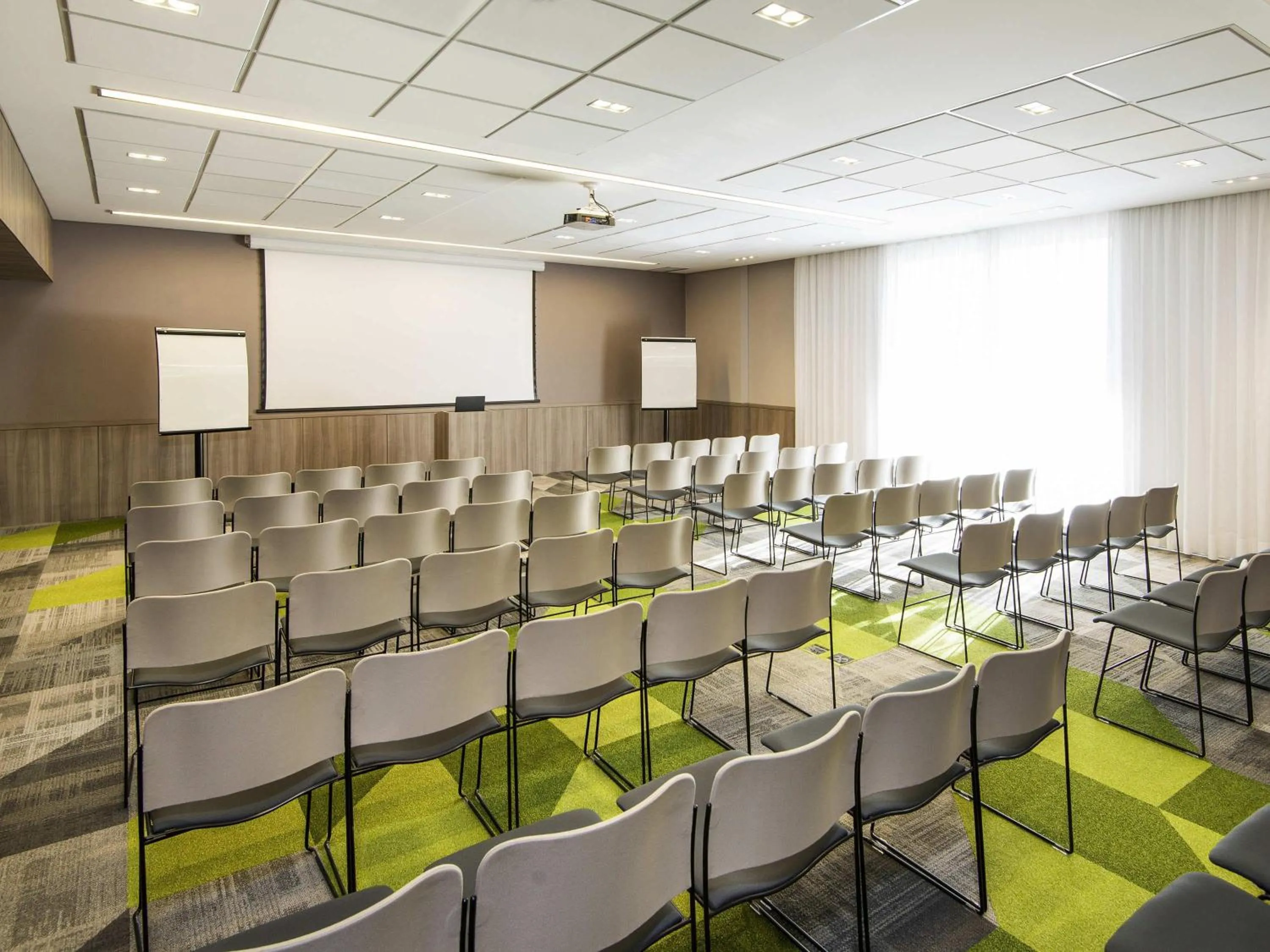 Meeting/conference room in Novotel São Paulo Berrini
